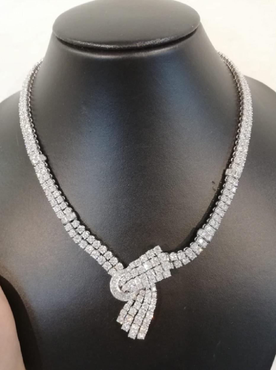 Contemporain 38 Carat Tennis Necklace Brooch Baguette Round Brilliant Cut Diamonds en vente