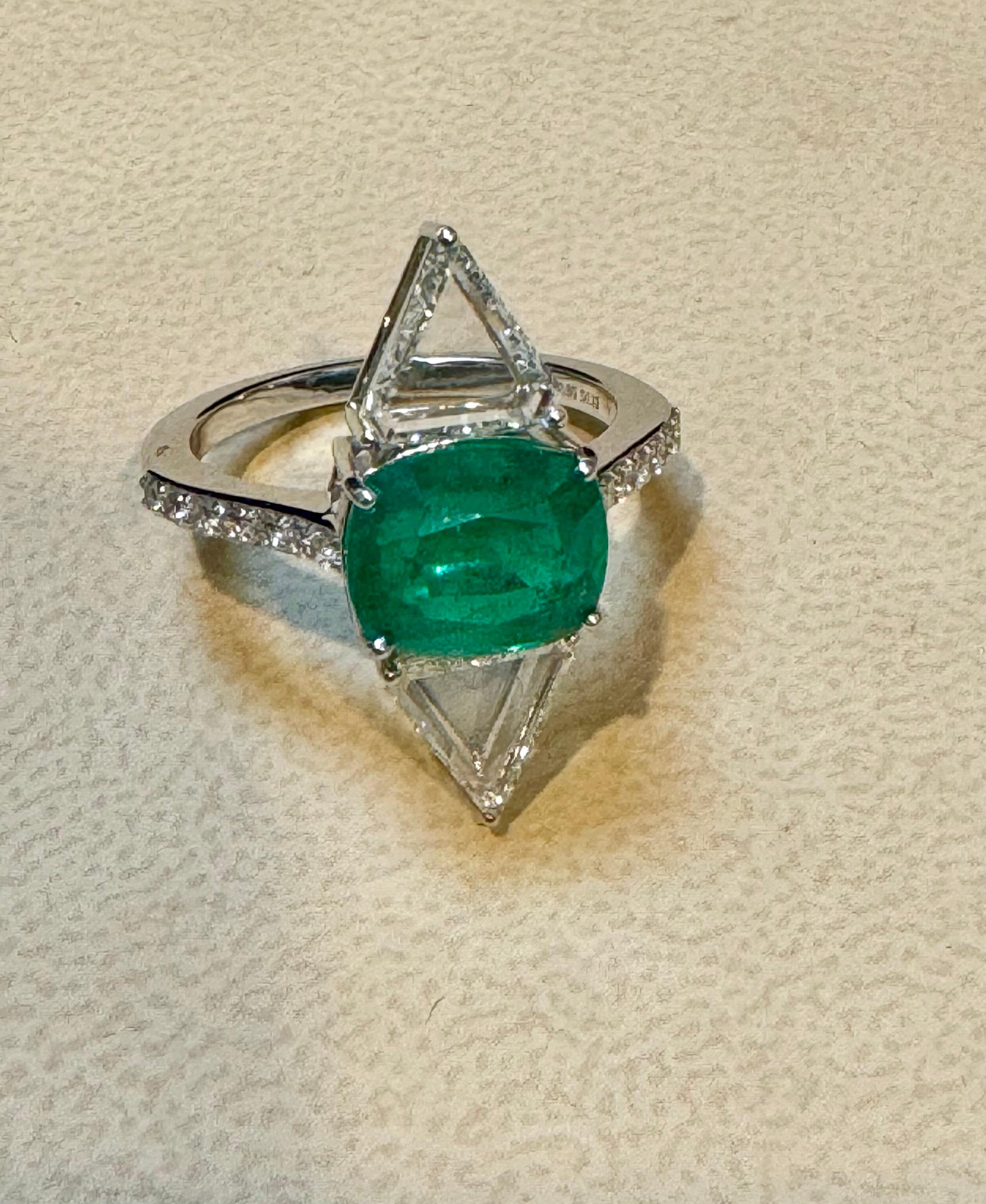 3.8 Ct Finest Zambian Cushion Cut Emerald & 1.5Ct Diamond Ring, 18 Kt Gold , 7.5 In Excellent Condition For Sale In New York, NY