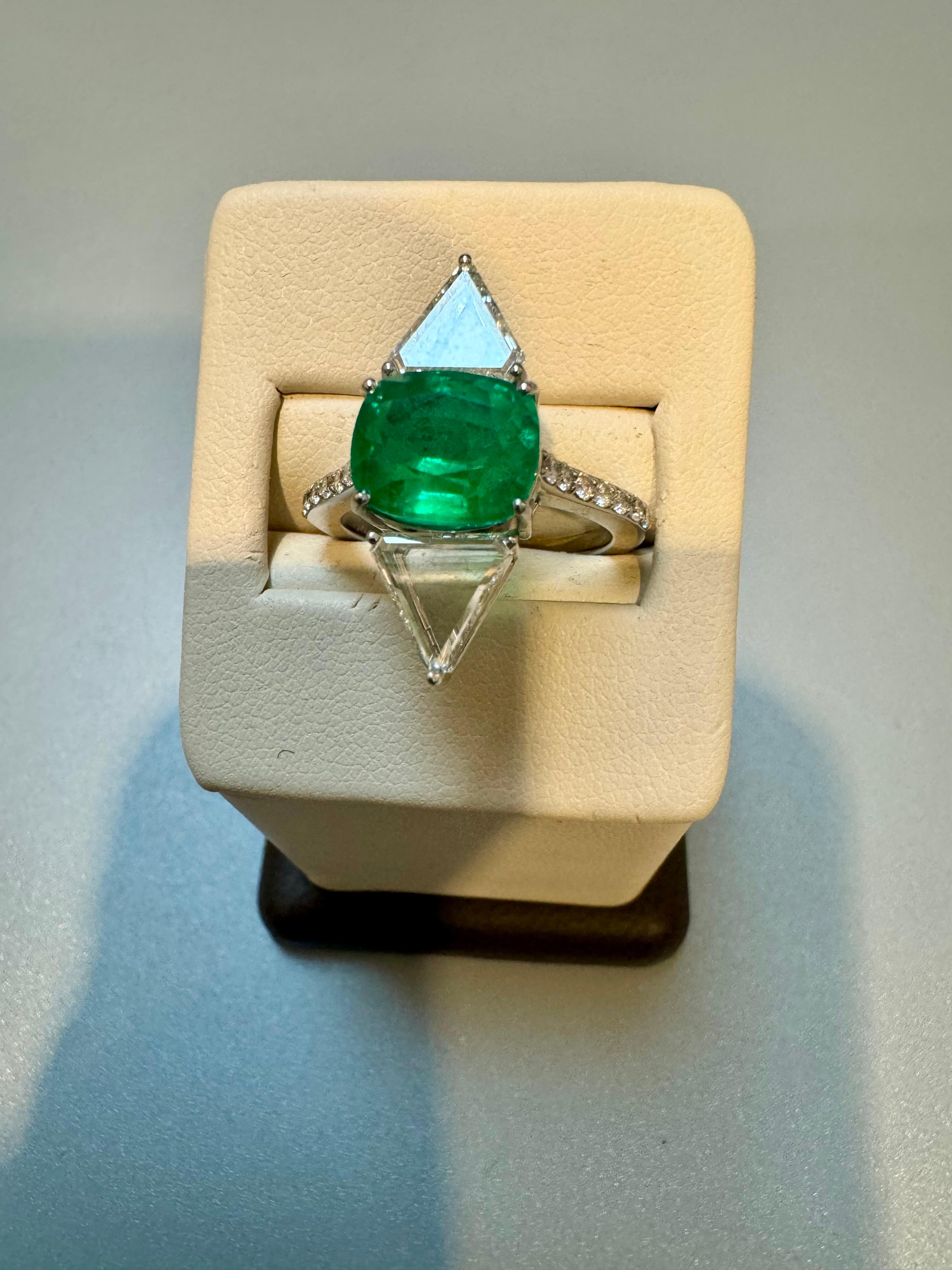 3.8 Ct Finest Zambian Cushion Cut Emerald & 1.5Ct Diamond Ring, 18 Kt Gold , 7.5 For Sale 1