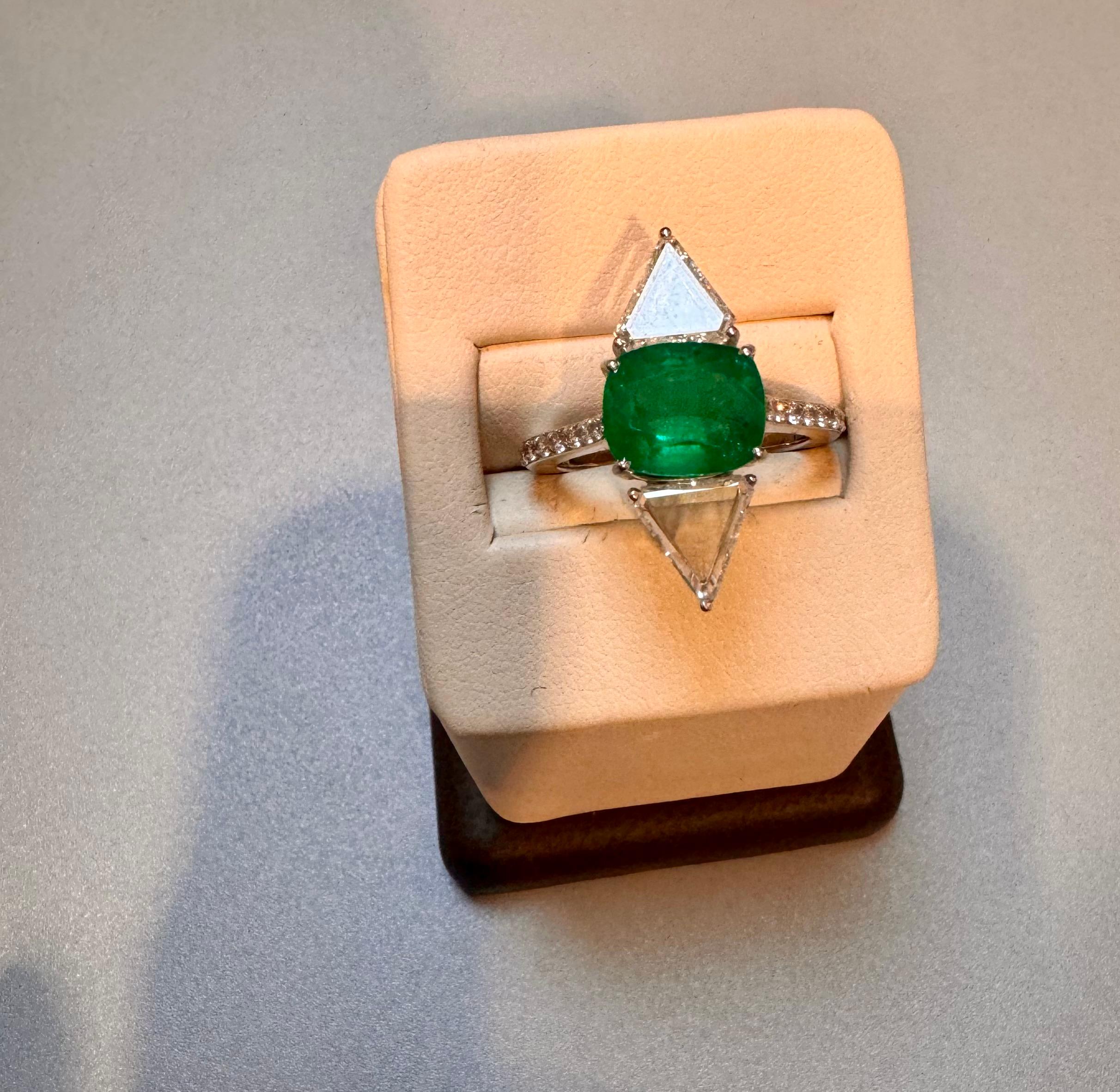 3.8 Ct Finest Zambian Cushion Cut Emerald & 1.5Ct Diamond Ring, 18 Kt Gold , 7.5 For Sale 3