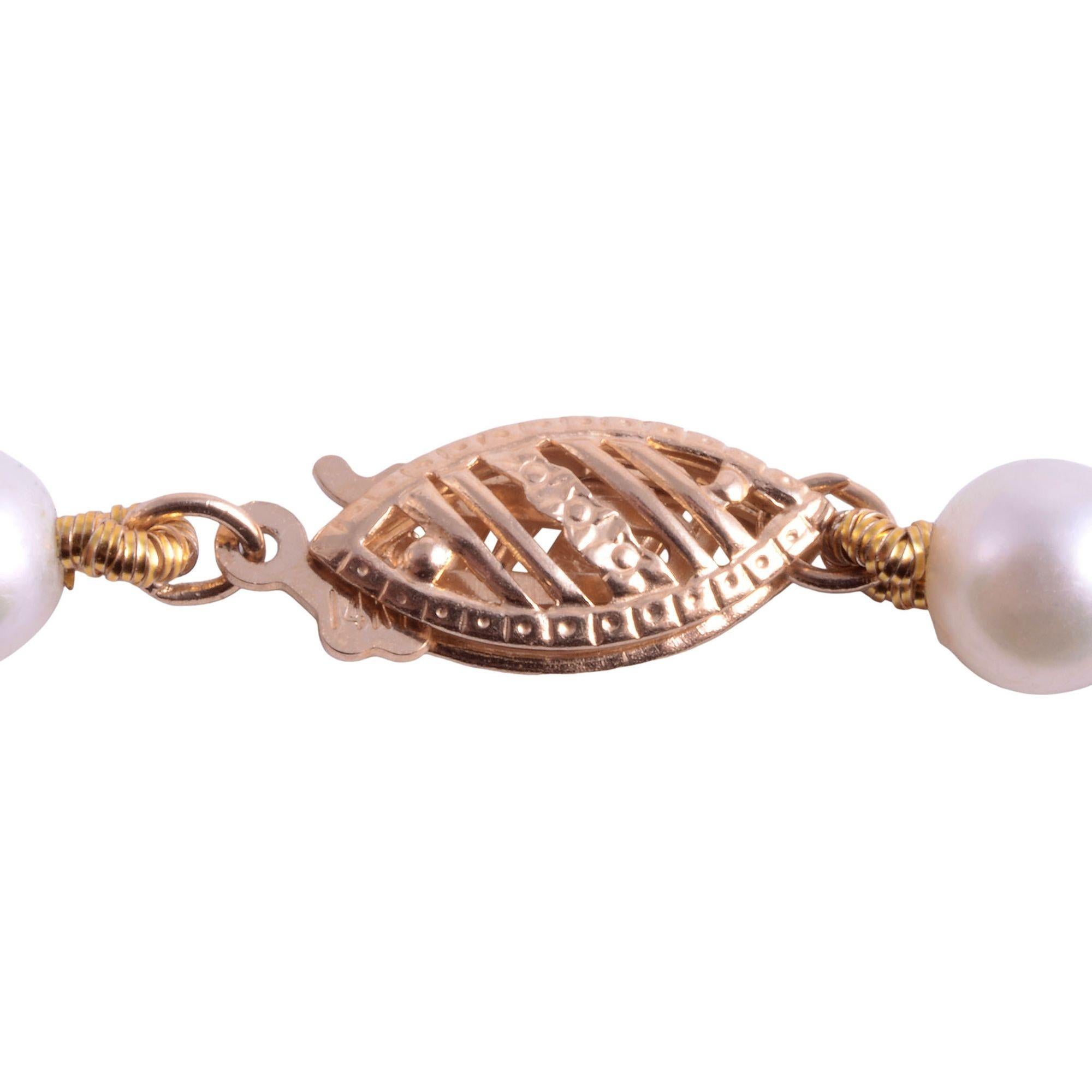 akoya pearl pendant