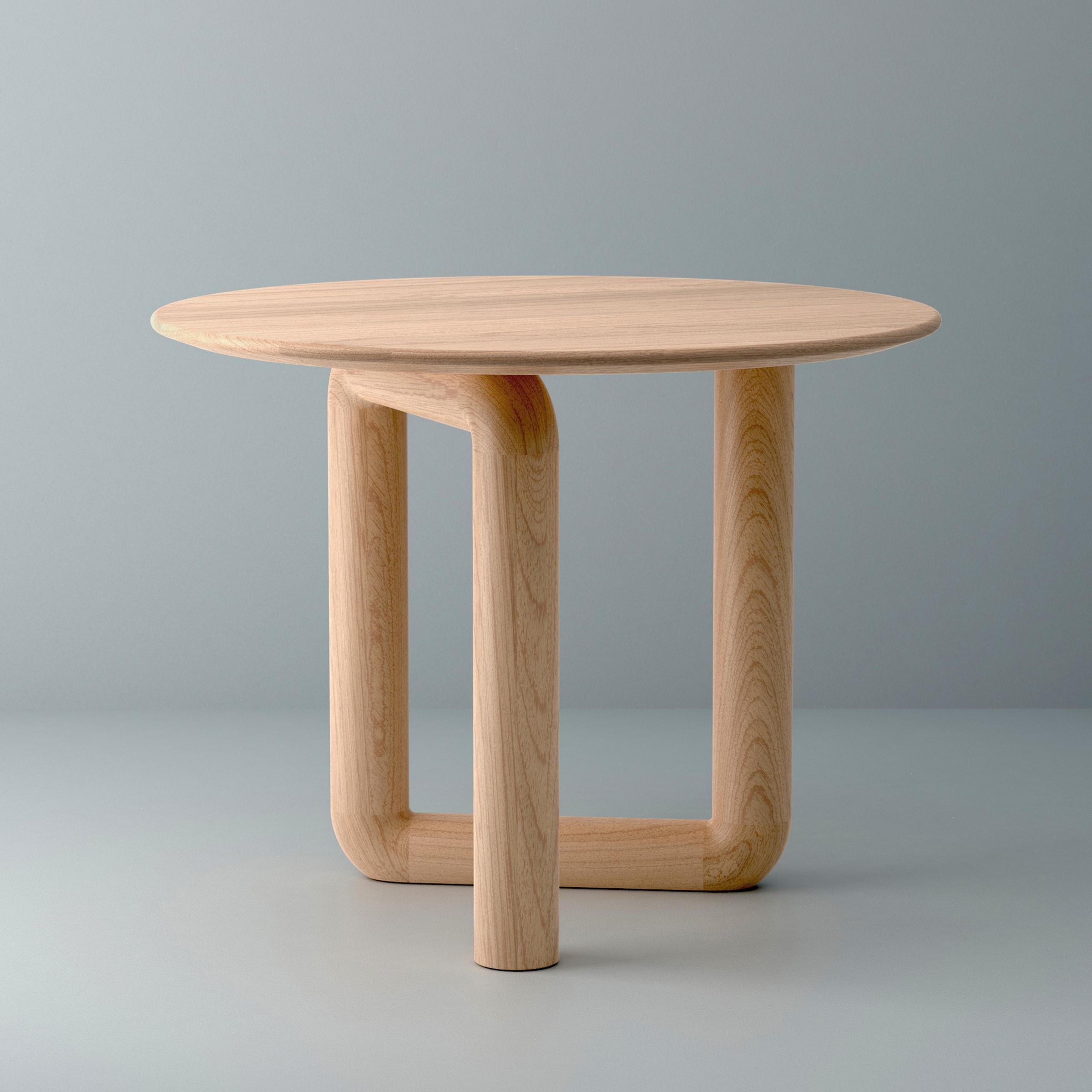 Modern Round Mono Dining Table in Maple by Objects & Ideas, Customizable For Sale