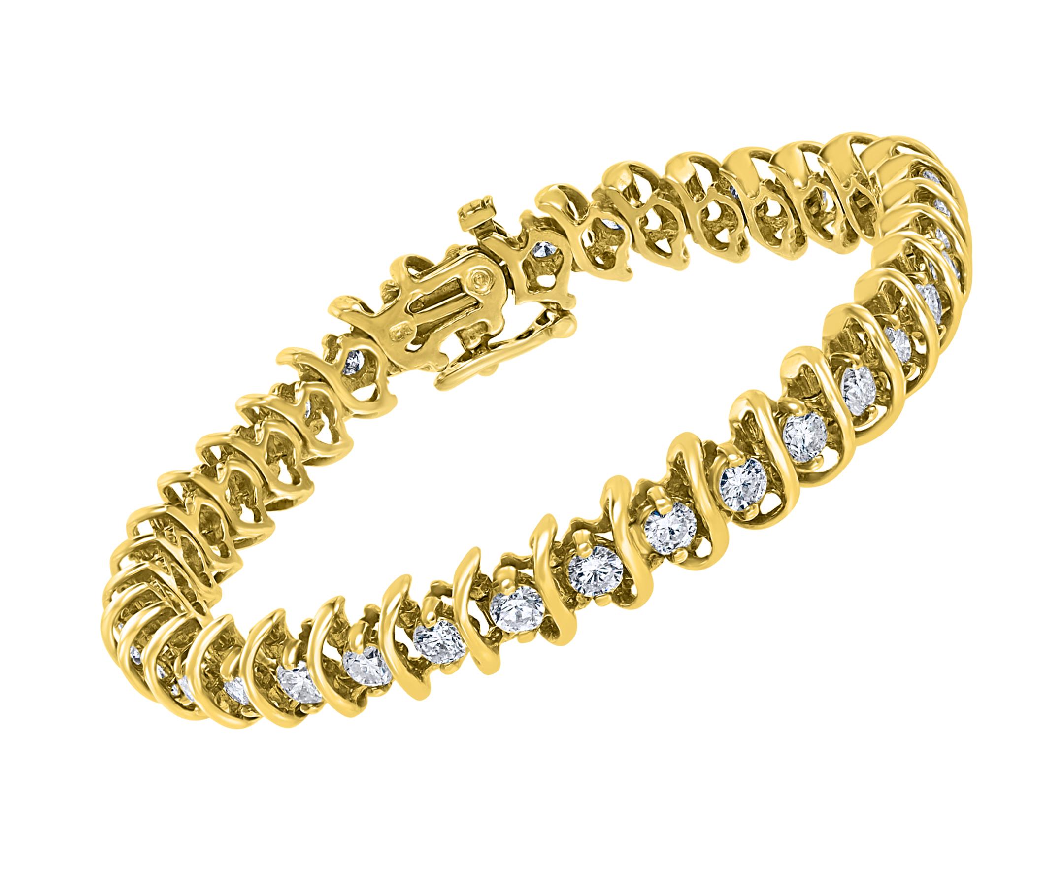 Taille ronde 38 Bracelet de tennis en or jaune 14 carats avec diamants ronds et designs en S  5.7 Carat, 7