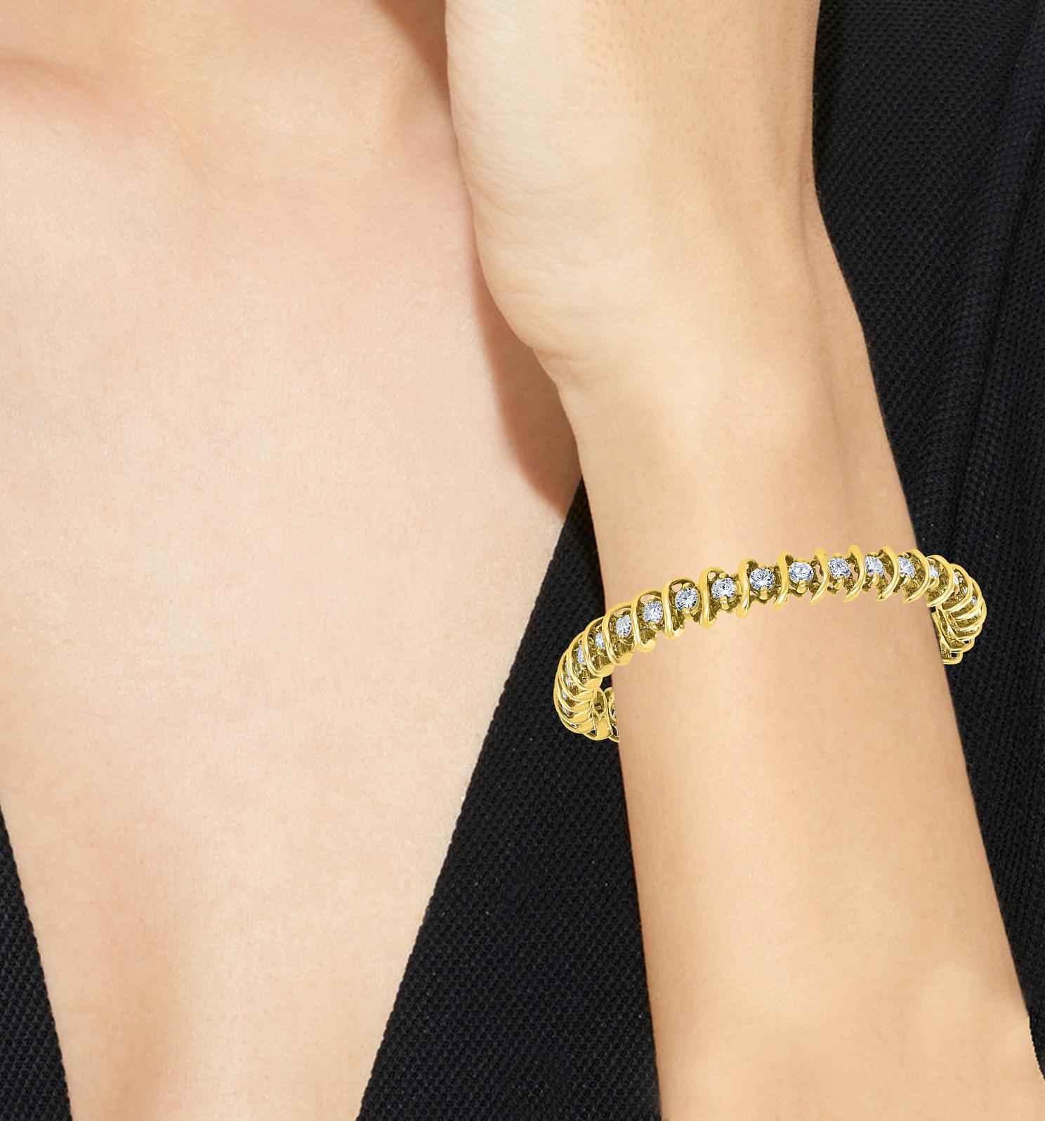 38 Bracelet de tennis en or jaune 14 carats avec diamants ronds et designs en S  5.7 Carat, 7