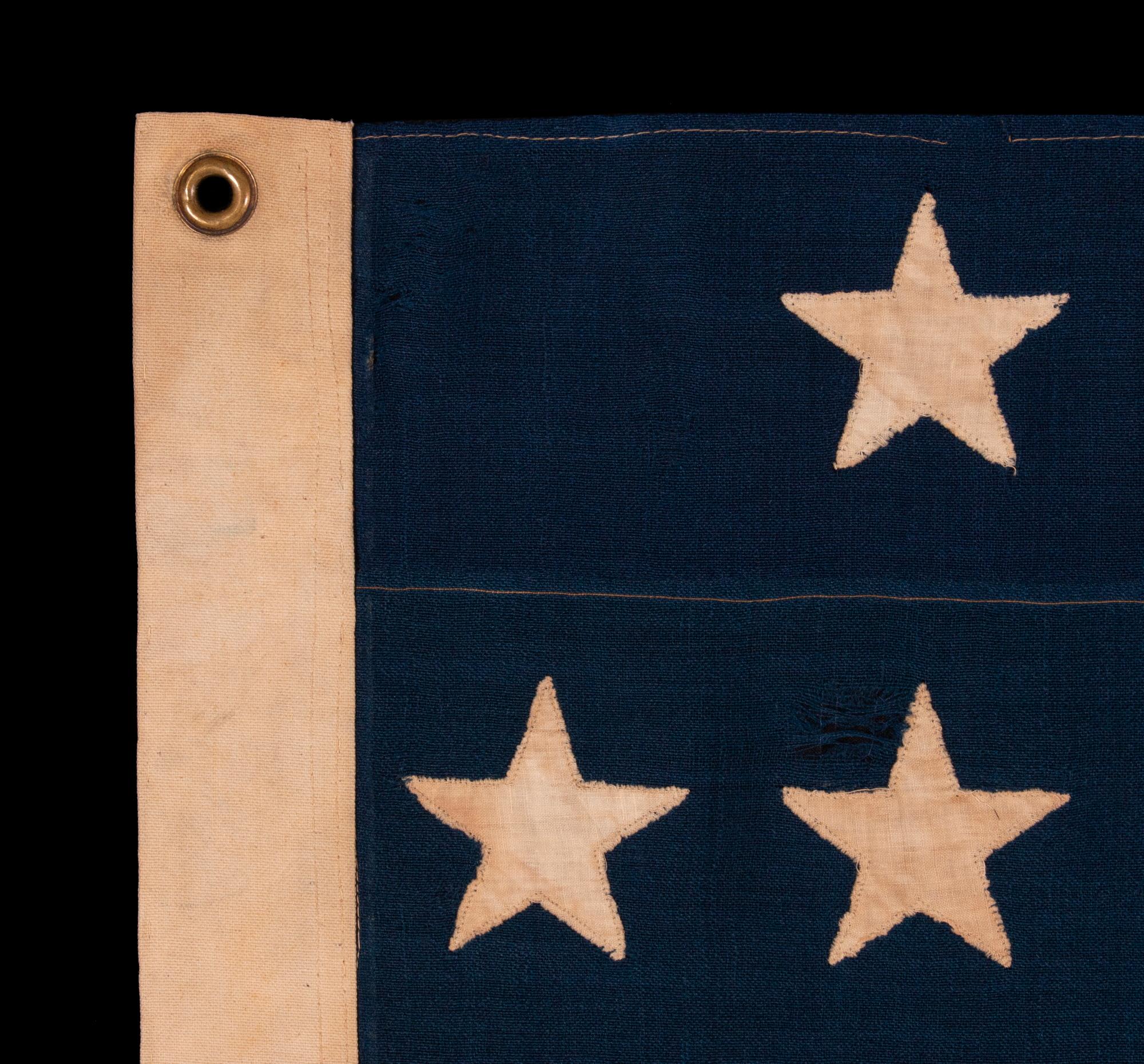 38 amerikanische Flagge mit Sternmotiv, Sterne in notiertem Muster, ca. 1876-1889 (Wolle) im Angebot
