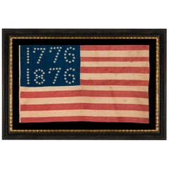 drapeau américain à 38 étoiles:: avec des étoiles qui épellent "1776-1886":: fabriqué pour le centenaire