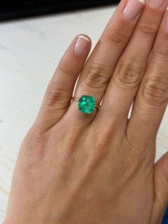 3.80 Carat 10x9 Glowing Green Loose Colombian Emerald - Emerald Cut May