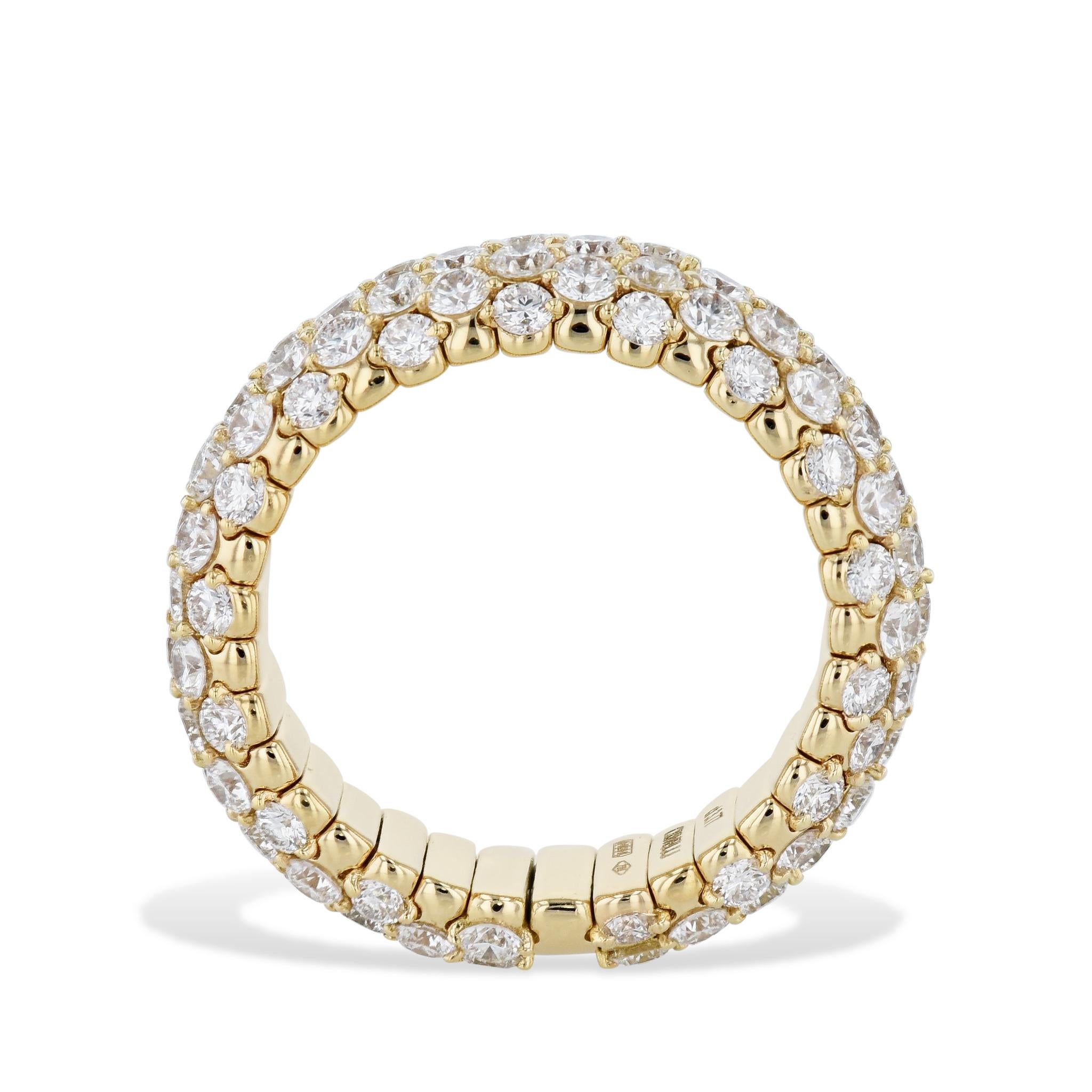 Round Cut 3.80 Carat Diamond Pave Wide Stretch Ring 18 Karat Yellow Gold  For Sale