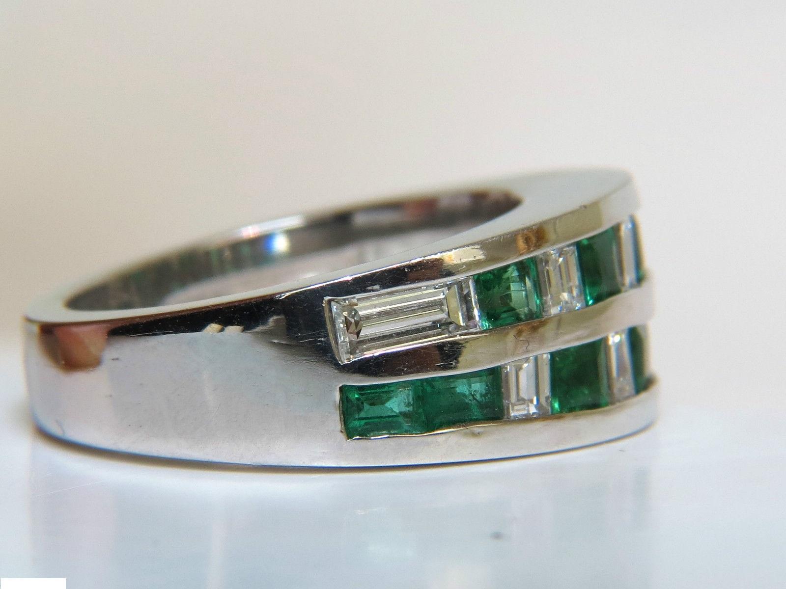 Women's or Men's 3.80 Carat Natural Diamond Emerald Ring F/VS Platinum 15 Grams