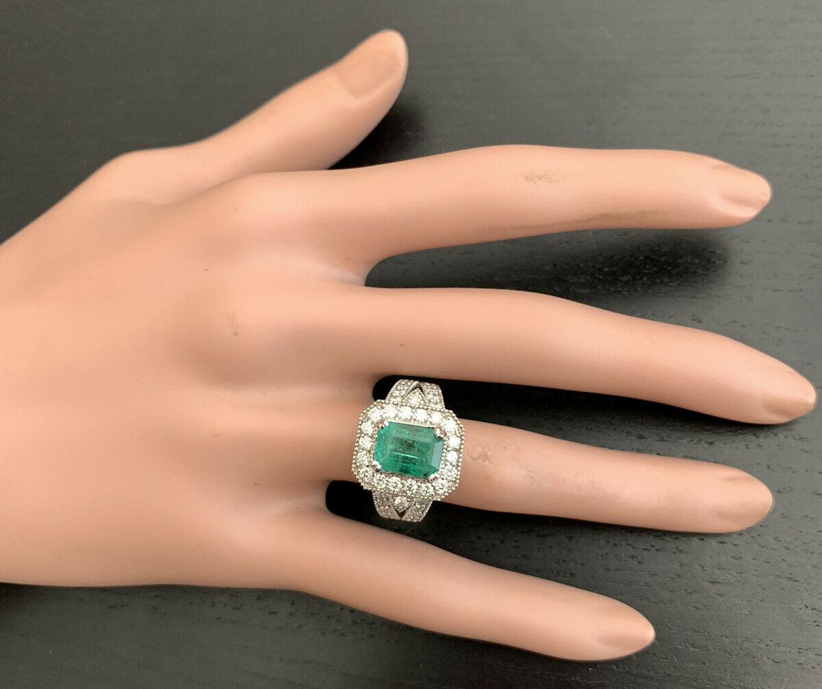 3.80 Carat Natural Emerald and Diamond 14 Karat Solid White Gold Ring For Sale 1
