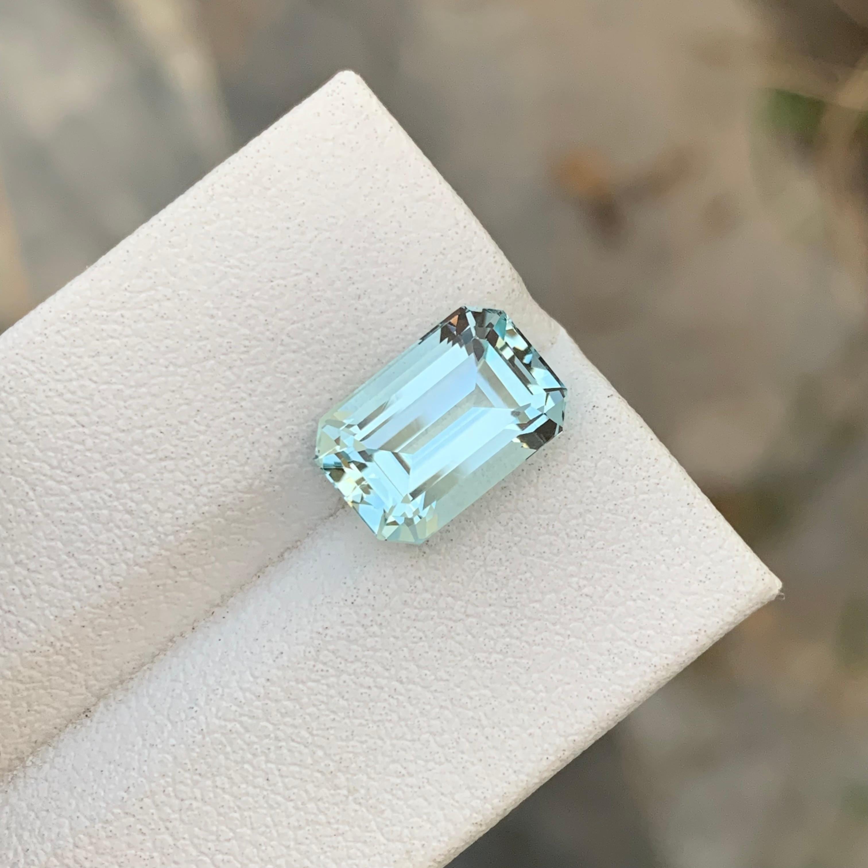 Loose Aquamarine
Weight: 3.80 Carat
Dimension: 11.3 x 7.5 x 6.2 Mm
Colour : Pale Blue
Origin: Shigar Valley, Pakistan
Treatment: Non
Certificate : On Demand
Shape: Emerald 

Aquamarine is a captivating gemstone known for its enchanting blue-green