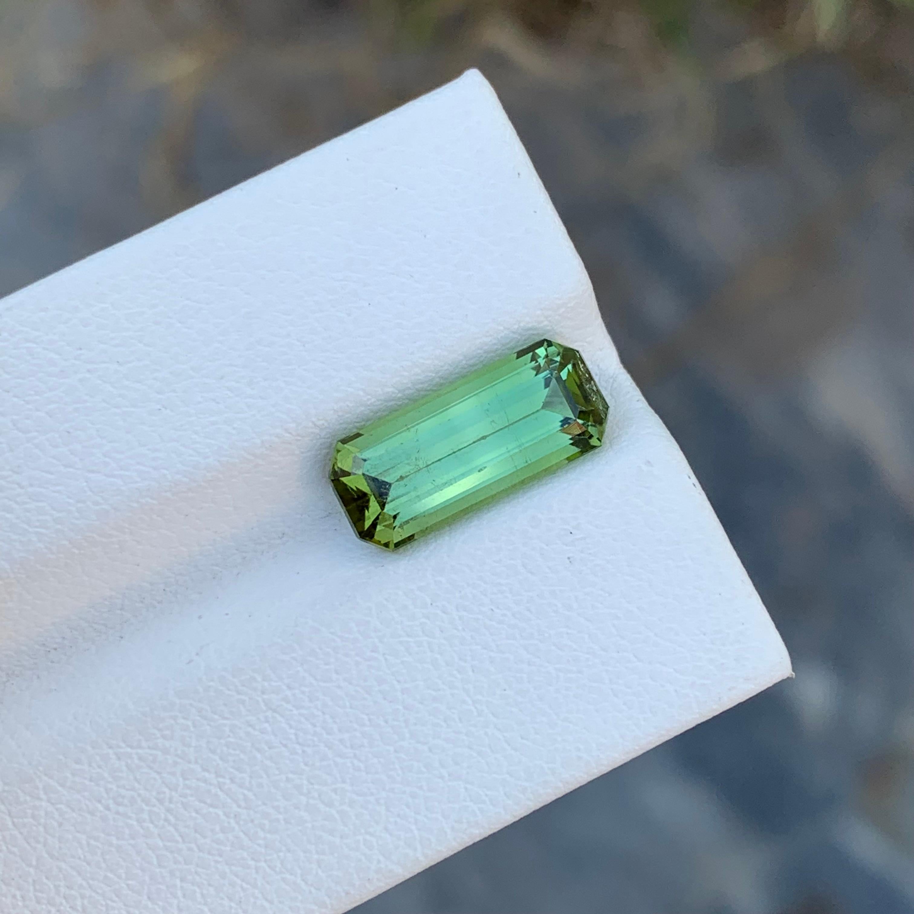 3.80 Carat Natural Loose Emerald Cut Mint Tourmaline Gem For Ring  For Sale 4