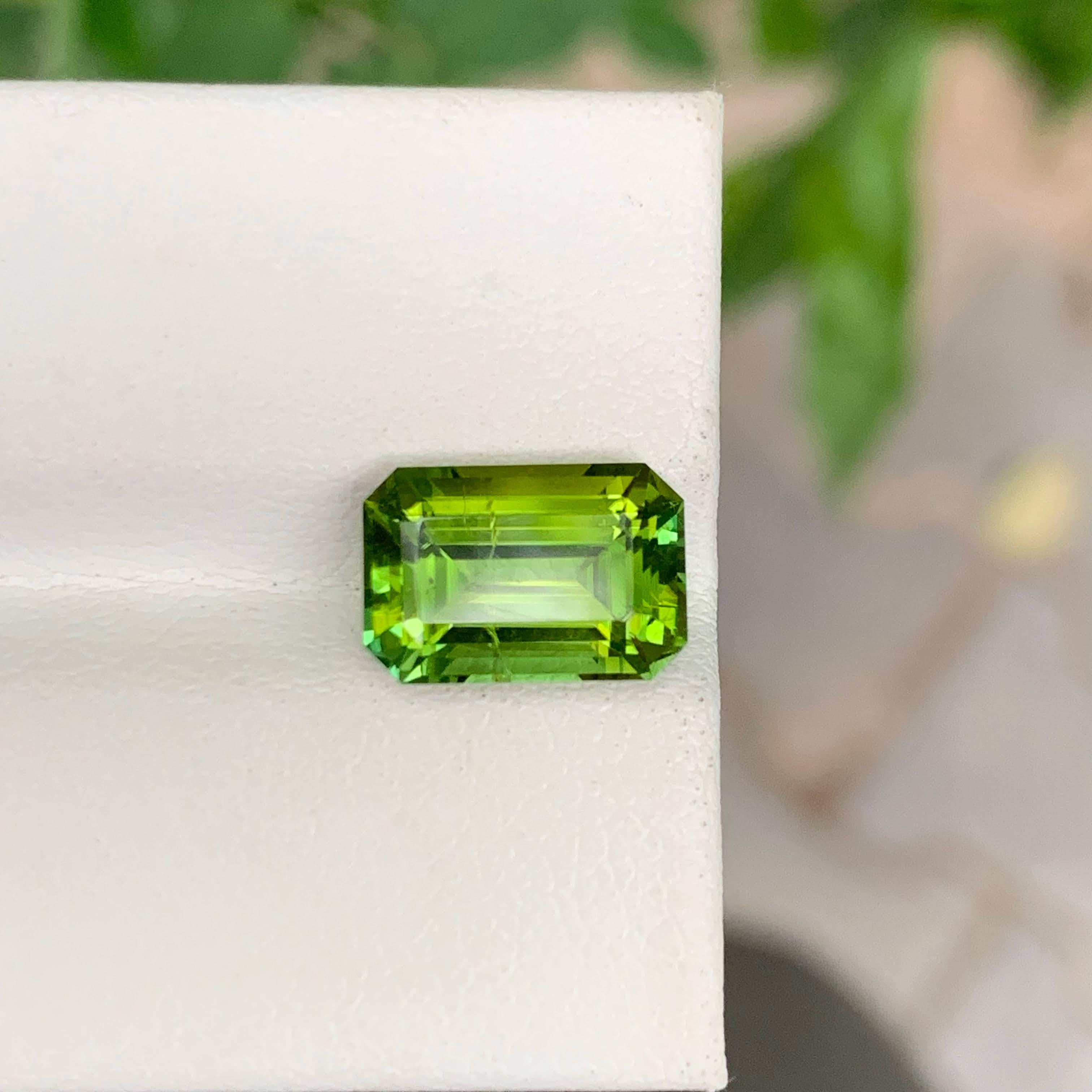 3.80 Carat Natural Loose Green Tourmaline Stone Emerald Cut Afghan Gemstone For Sale 5