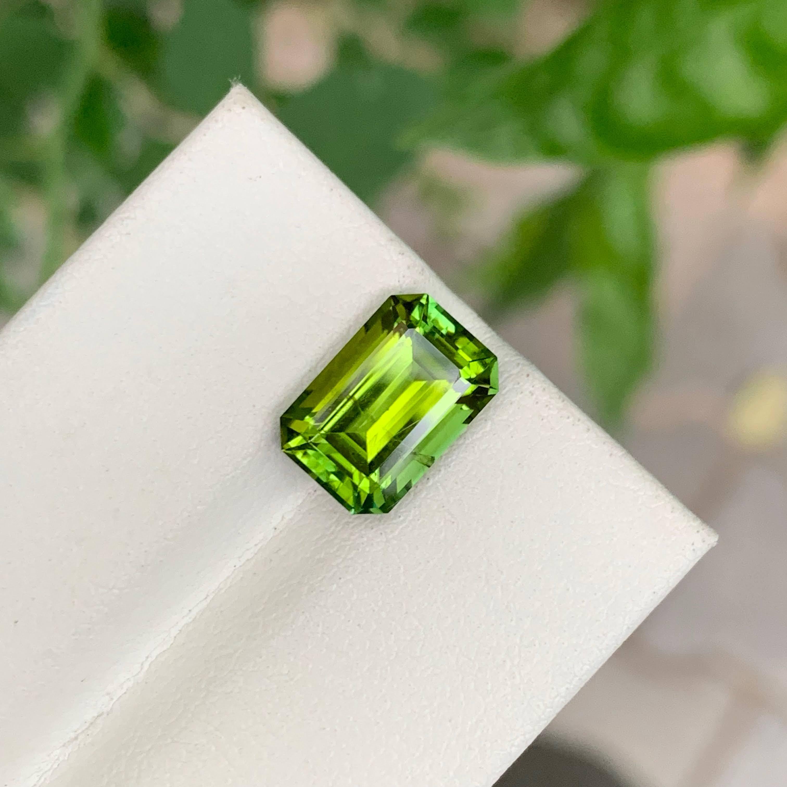 3.80 Carat Natural Loose Green Tourmaline Stone Emerald Cut Afghan Gemstone For Sale 3