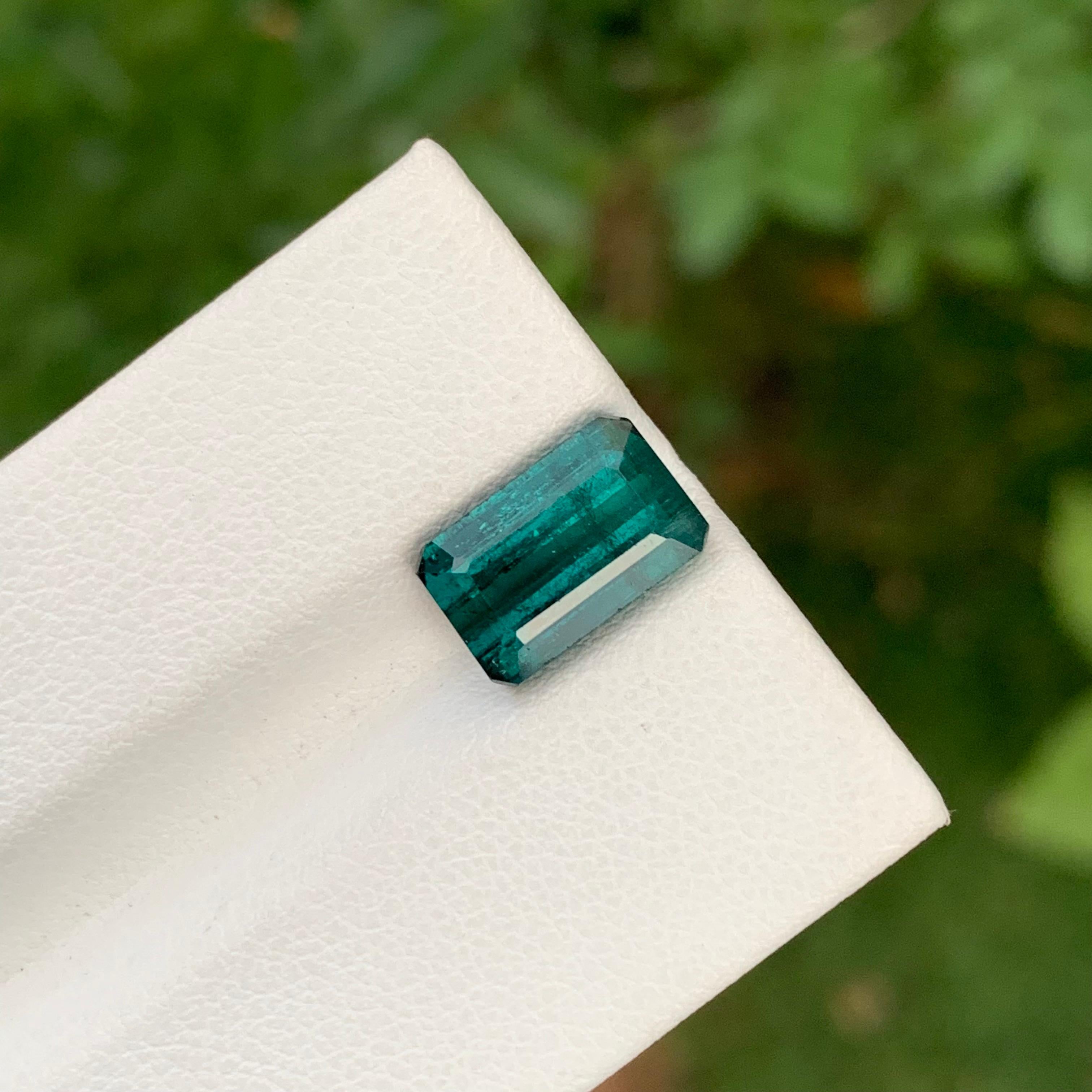 Gema Natural de 3,80 Quilates de Turmalina Indicolita Suelta Incluida de Mina de Tierra en venta 4