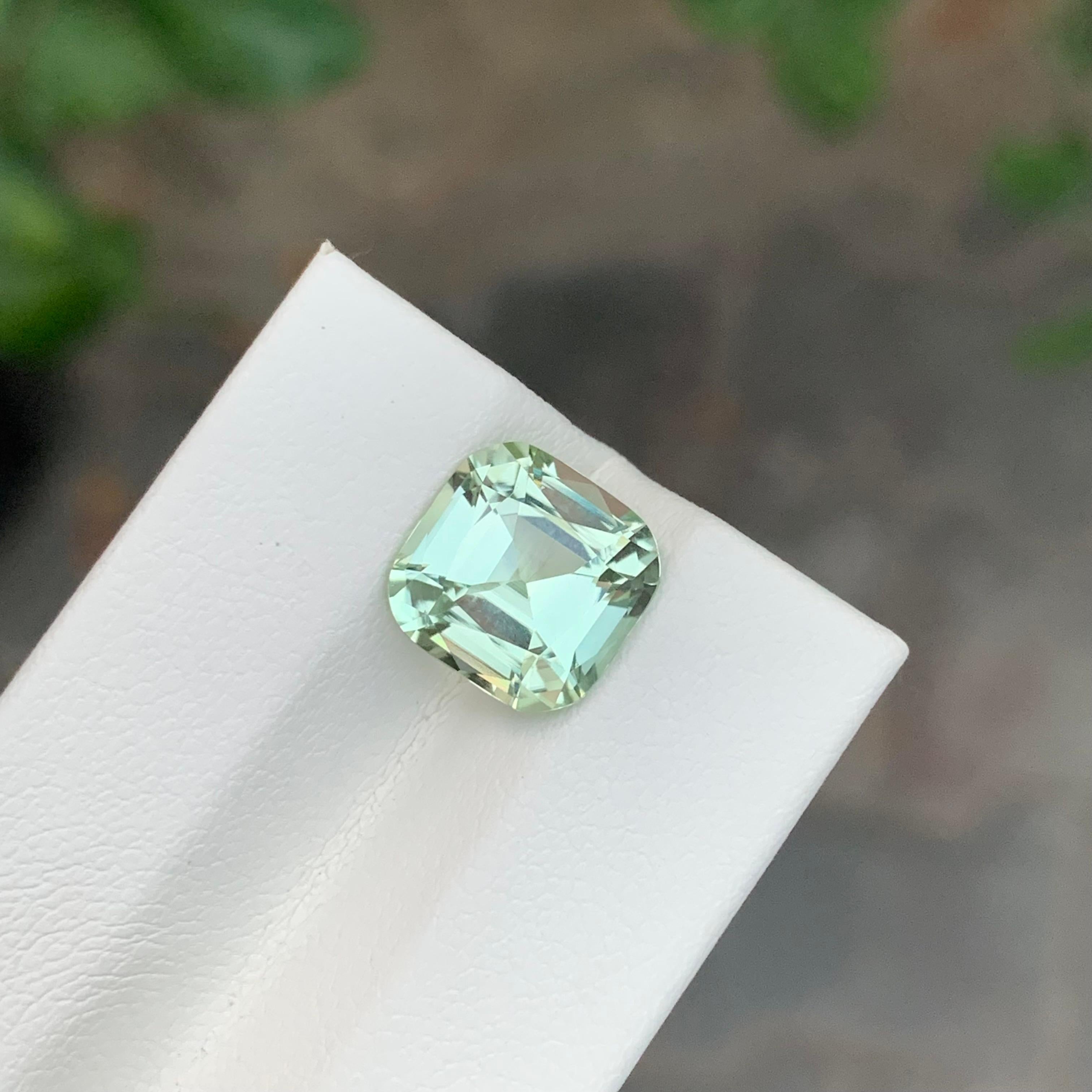 Tourmaline verte à facettes

Poids : 3,80 carats
Dimension : 9,6 x 9,5 x 6,1 mm
Couleur : Vert lime
Traitement : Non
Certificat : Sur demande du client
Forme : Coussin


La tourmaline est une pierre précieuse captivante connue pour sa remarquable