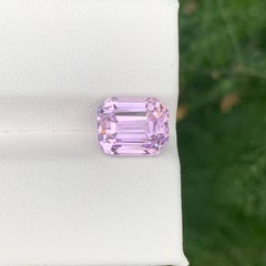 3.80 Karat Natürlicher loser rosa Kunzit Stein Smaragdschliff Afghanischer Edelstein