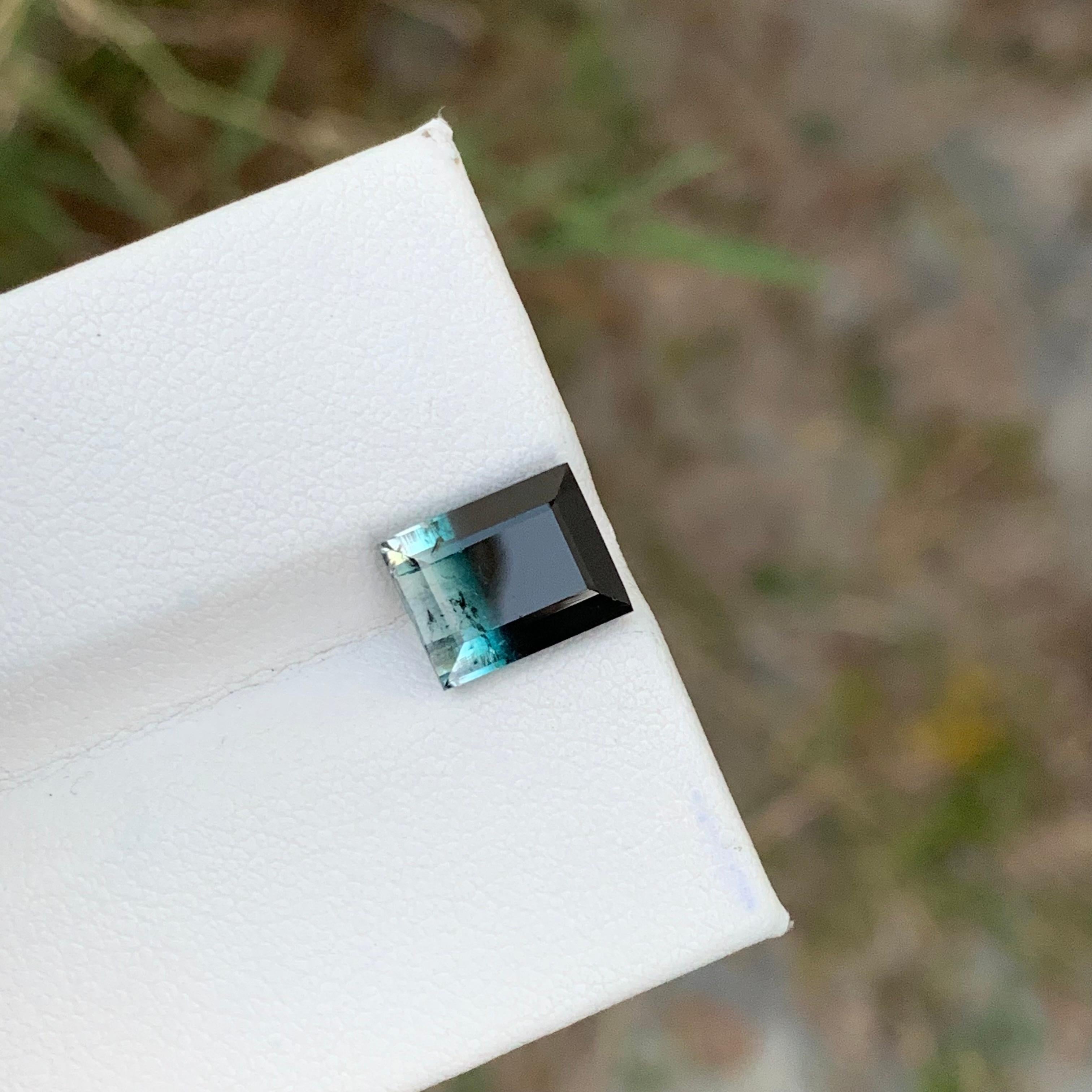 3.80 Carat Natural Loose Tri Color Tourmaline Baguette Shape Ring Gemstone For Sale 4