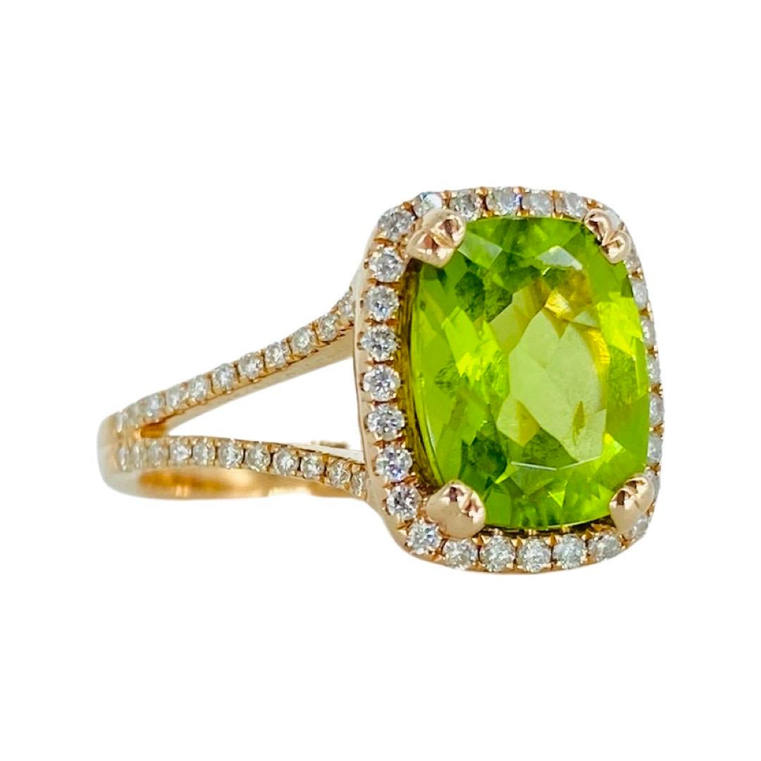 Cushion Cut 3.80 Carat Peridot and 0.50 Carat Diamonds 14k Rose Gold Halo Engagement Ring For Sale