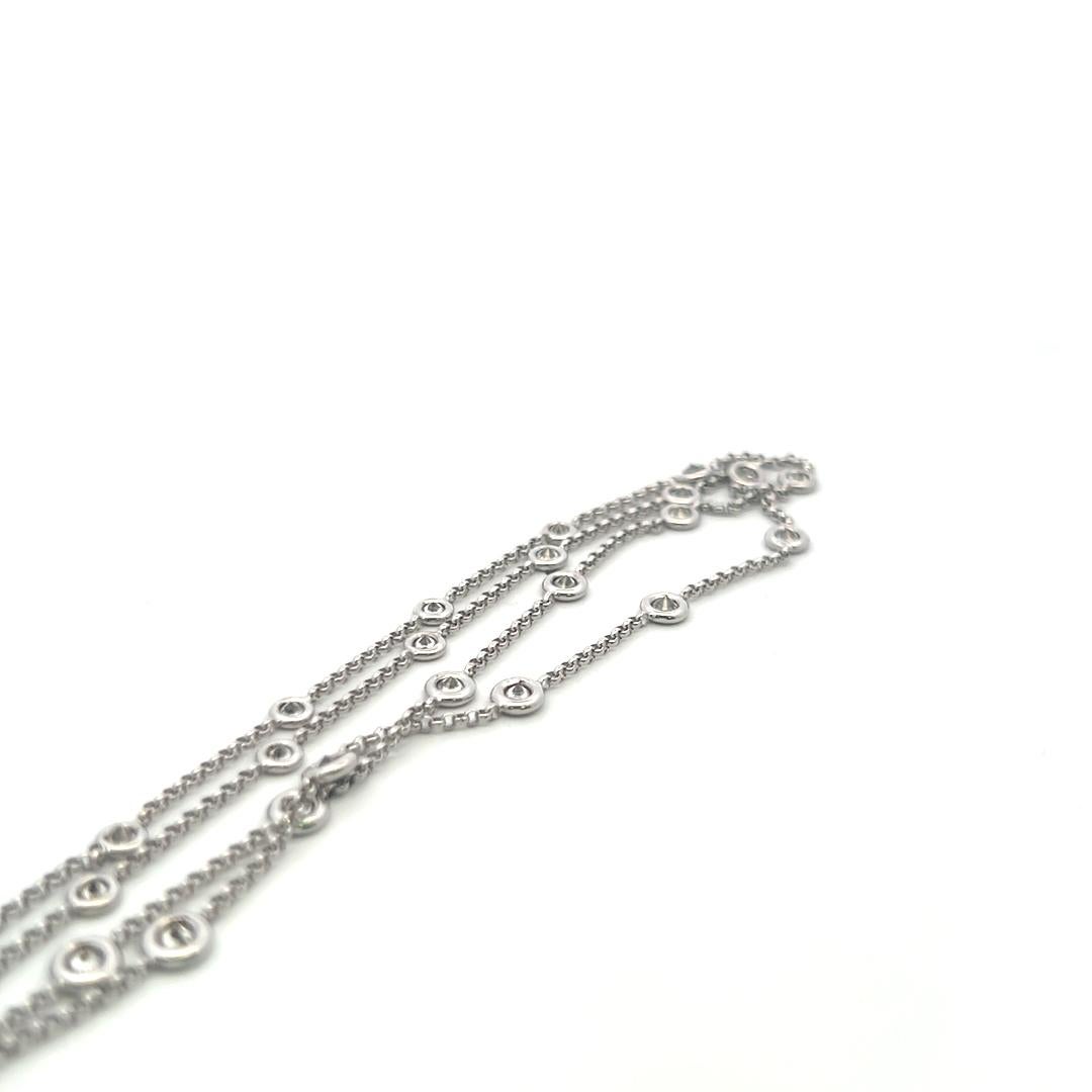 Collier station en or blanc 14K serti d'un chaton de 3,80 carats de diamants ronds et brillants en vente 2
