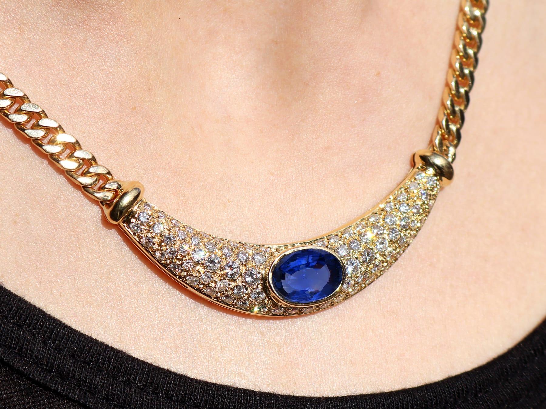 Collier en or jaune 18 carats saphir 3,80 carats et diamant 4,70 carats Circa 2000 en vente 6