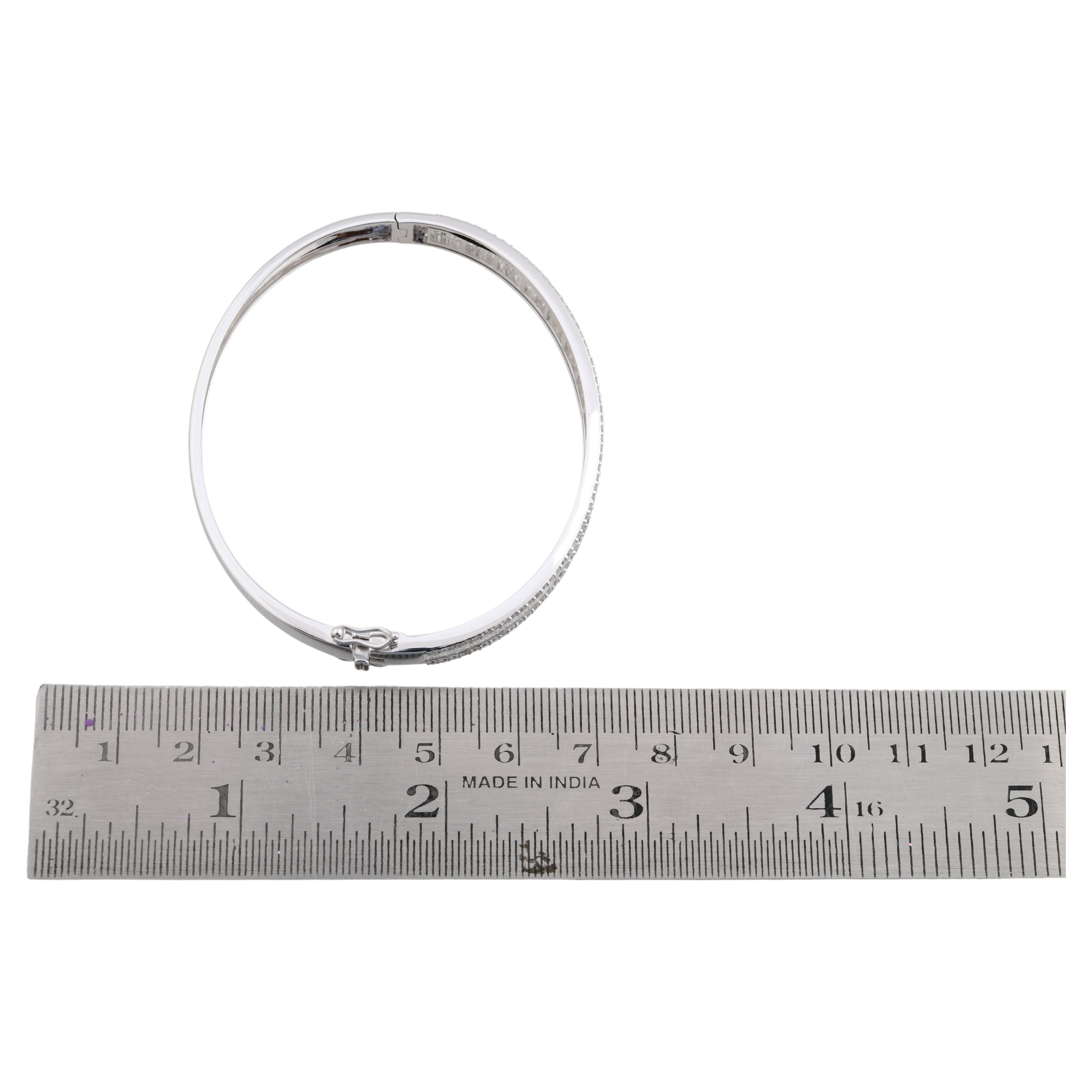 Women's 3.80 Carat SI Clarity HI Color Baguette Diamond Bracelet 14 Karat White Gold For Sale