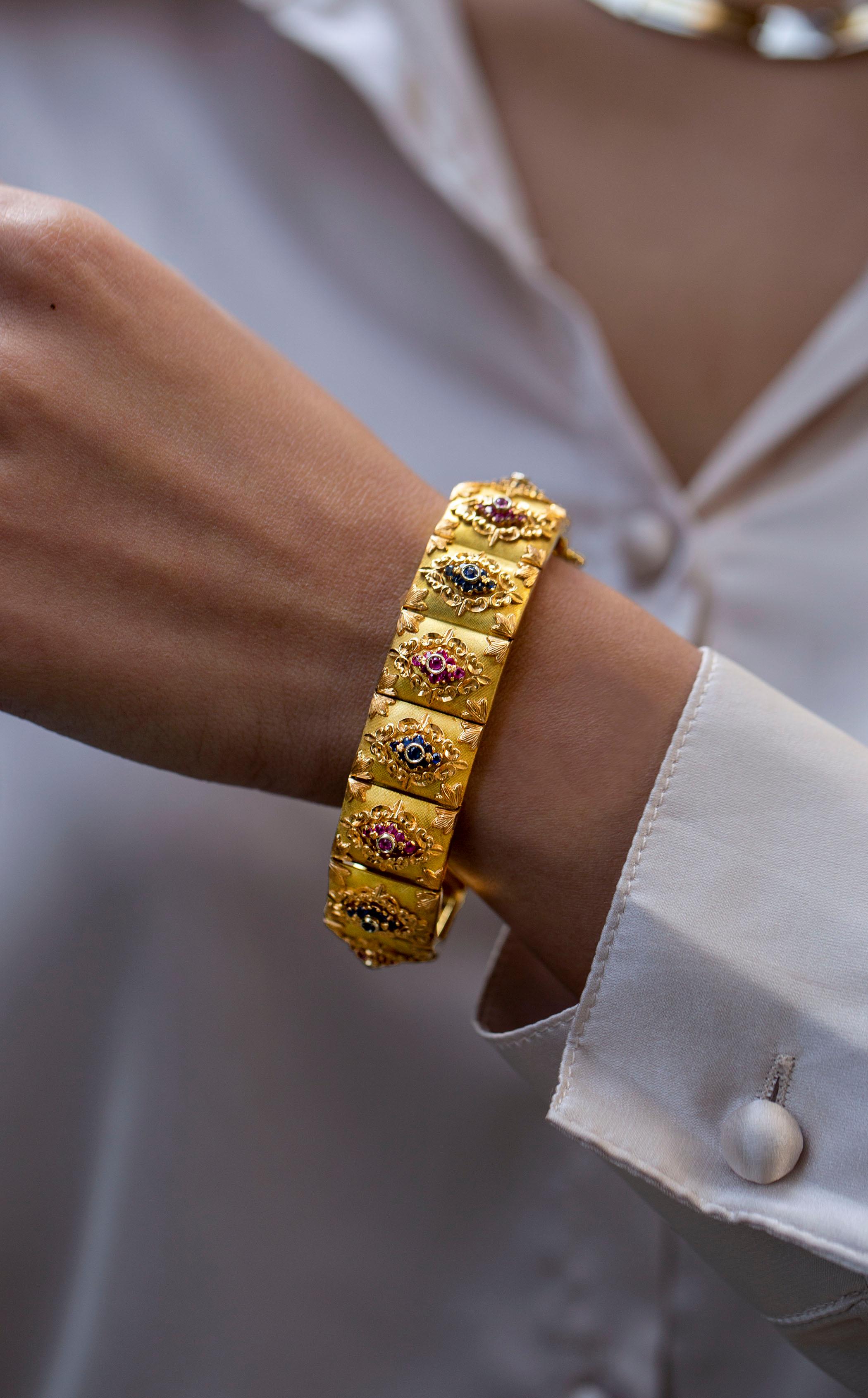 Victorian 3.80 Carat Total Ruby & Sapphire Handcrafted Yellow Gold Bracelet For Sale