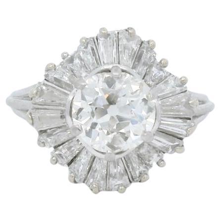 3.80 Carats Diamond jupe ring circa 1960 For Sale