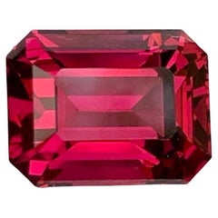 Pierre précieuse africaine naturelle de 3,80 carats, grenat rouge rosé taille émeraude