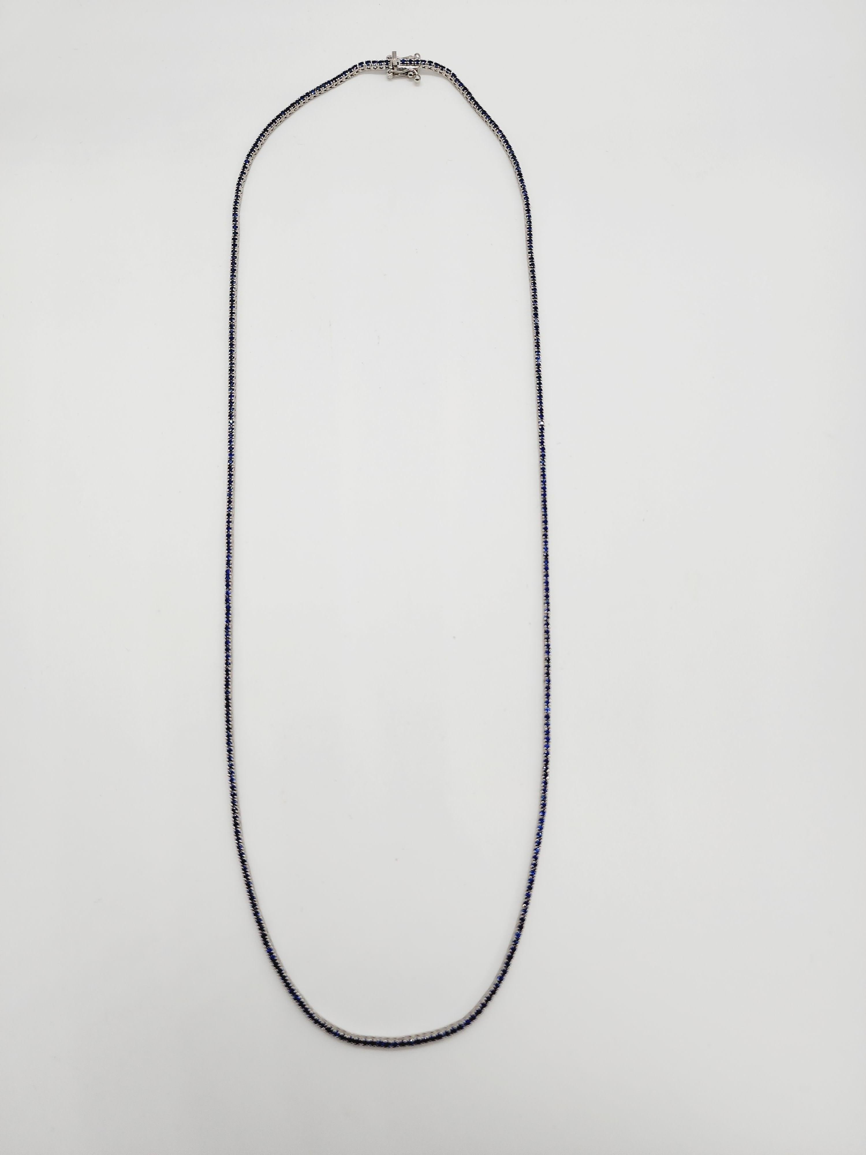 3,80 Karat Saphir-Tennis-Halskette 14 Karat Weißgold 16'' (Rundschliff) im Angebot