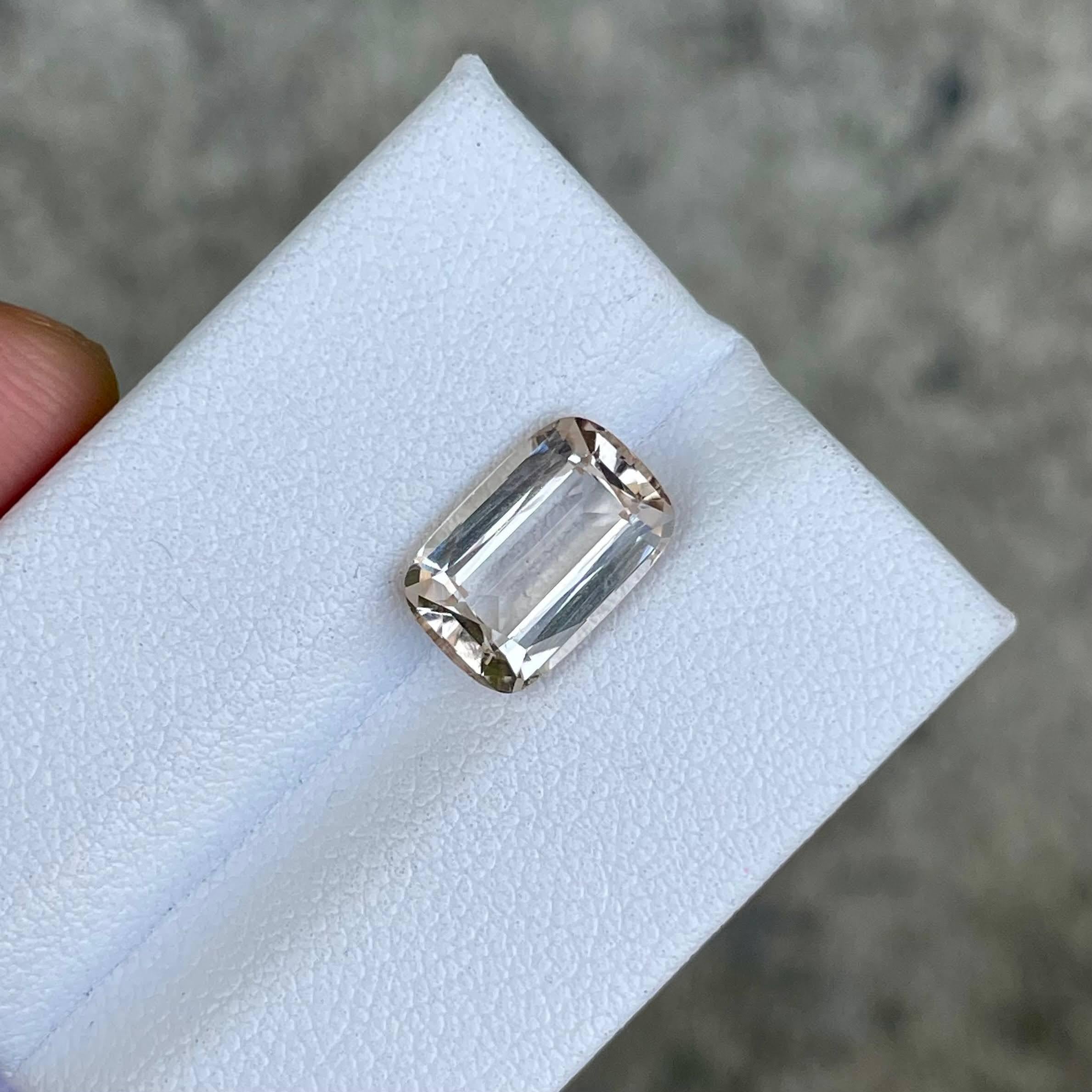 Weight 3.80 carats 
Dimensions 11.3x7.4x4.8 mm 
Treatment none 
Origin Pakistan 
Clarity eye clean 
Shape cushion 
Cut fancy cushion 



This exquisite 3.80 carat natural Pakistan's Topaz gemstone features a stunning cushion cut, showcasing its