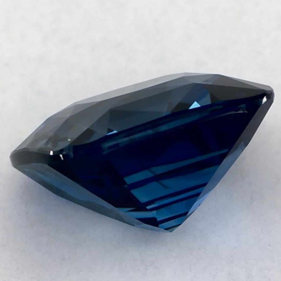 3.80 Karat Blauer Saphir Cushion Loser Edelstein im Angebot 3