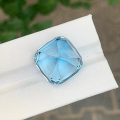 38.00 Carats Gigantic Size Loose Topaz Natural Gemstone