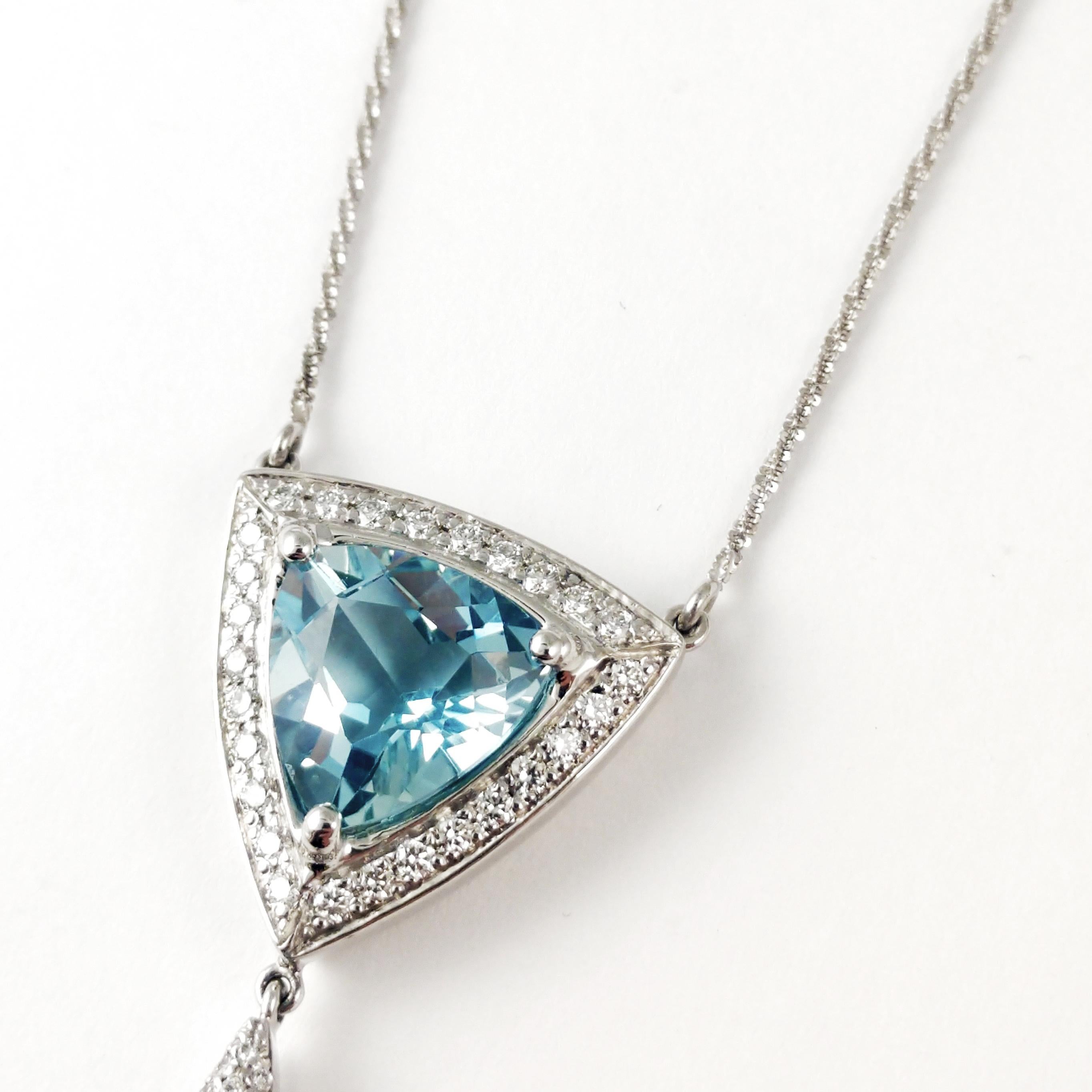 Trillion Cut 3.80Ct Aquamarine 8.20Ct Pink Tear-Drop Kunzite in a Classic Diamond Necklace For Sale