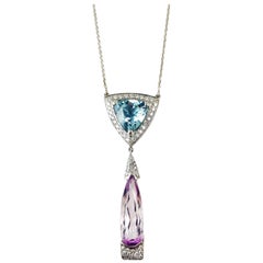 3.80Ct Aquamarine 8.20Ct Pink Tear-Drop Kunzite in a Classic Diamond Necklace