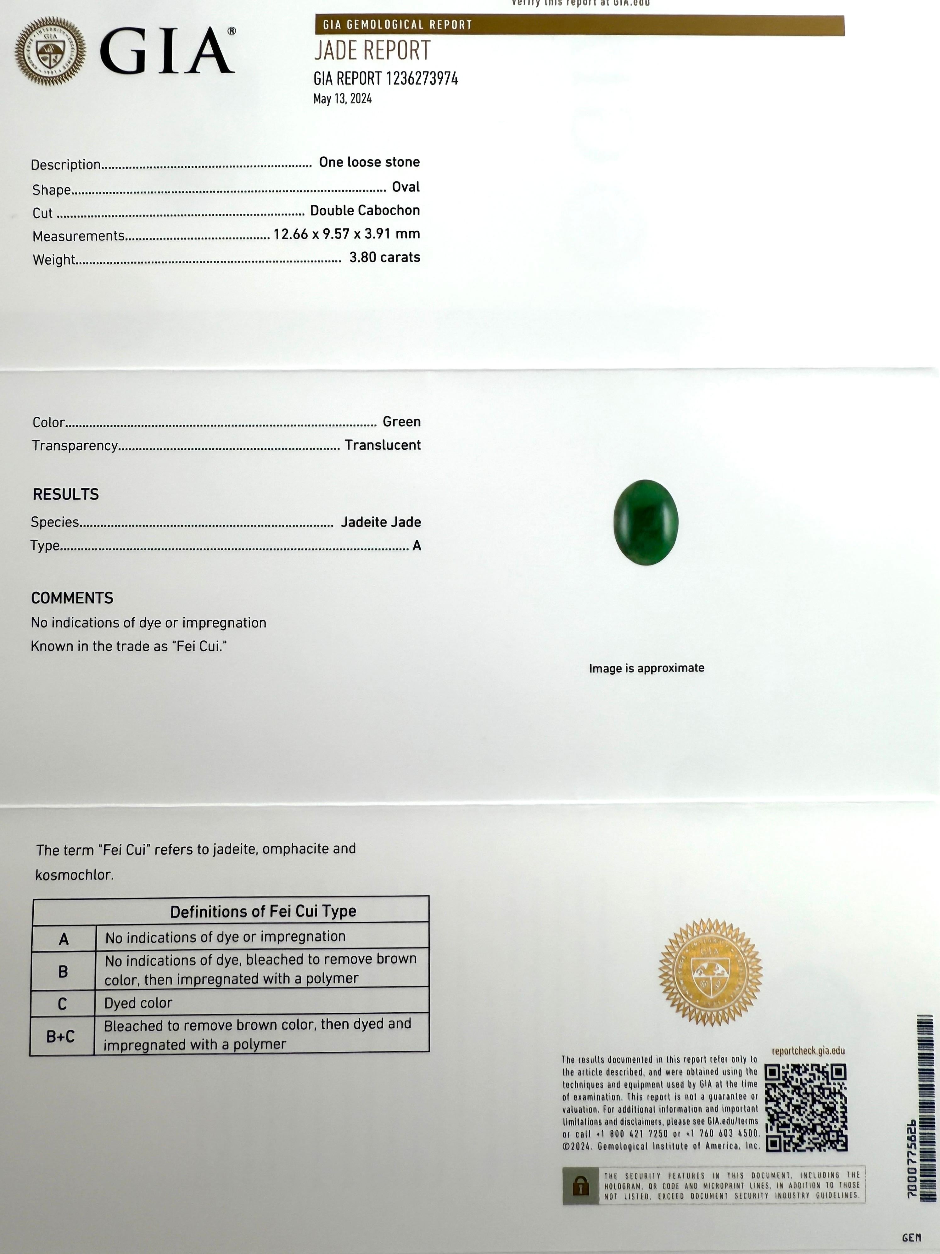 Rara collana con ciondolo di giada Greene & Greene di grado A, non trattata, certificata GIA.

Pregevole pietra di giada non trattata da 3,80 carati con un bellissimo colore verde intenso e un eccellente taglio ovale cabochon. 
Completamente