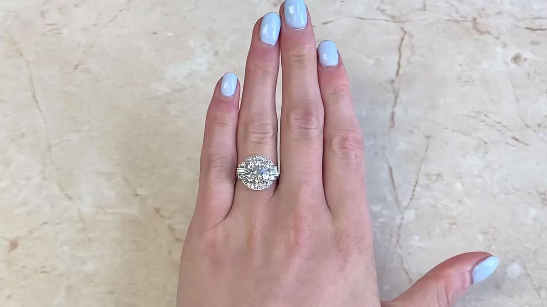 Verlobungs-Cluster-Ring aus Platin mit Diamant im alteuropäischen Schliff ( ca. 3,8-karätigem Diamantschliff) im Angebot 1