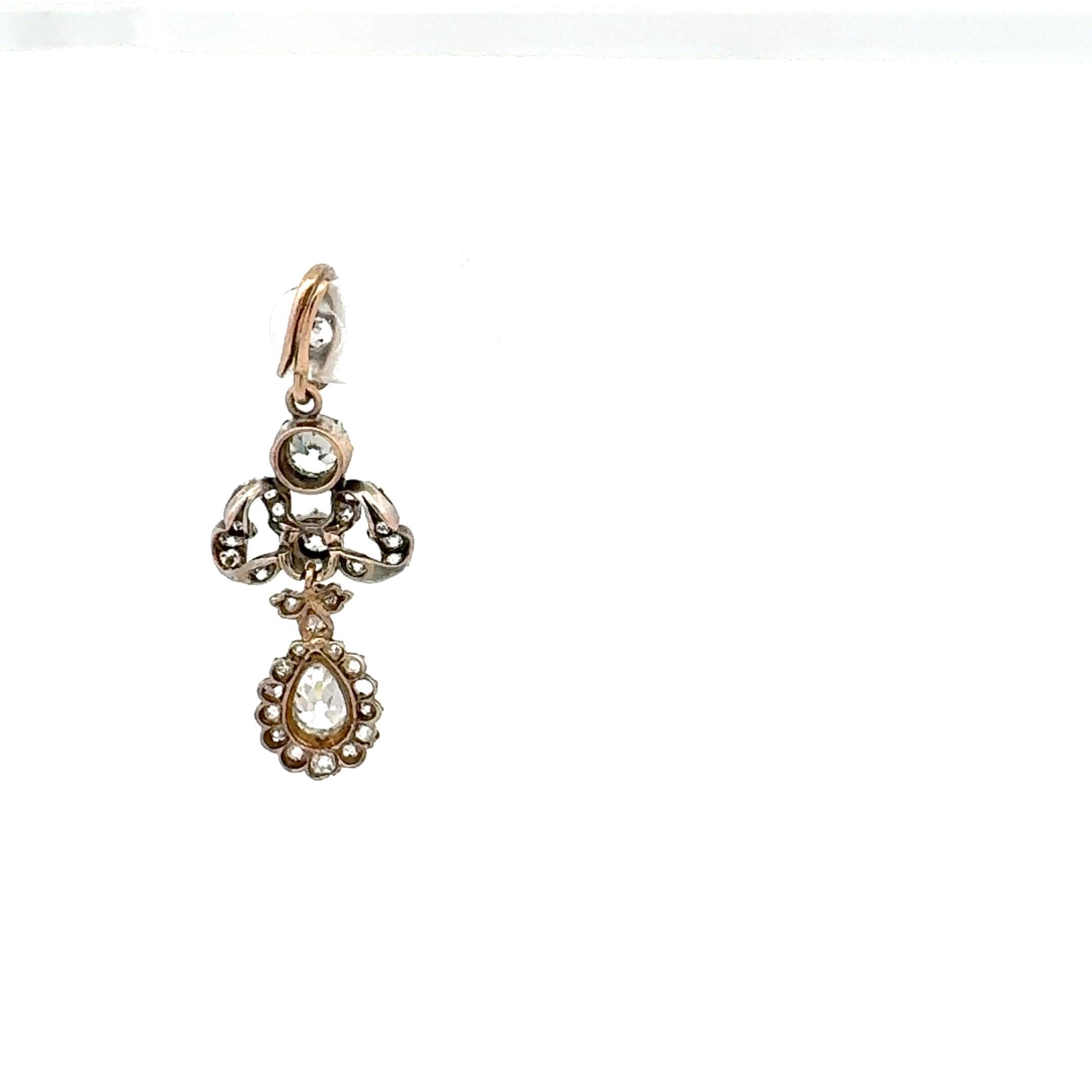 3,80ct Old European & Pear Diamant Platin und 18K Gold Antiker Anhänger im Angebot 2