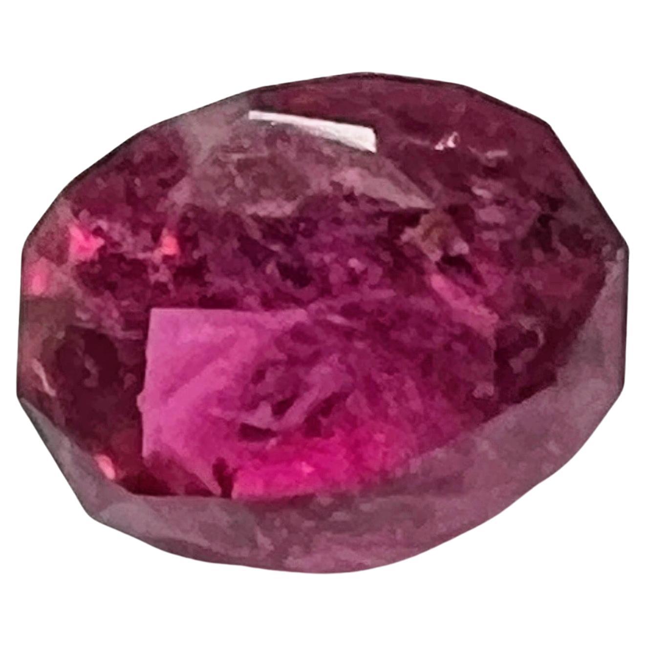 Pierre précieuse rubellite ovale rose de 3,80 carats