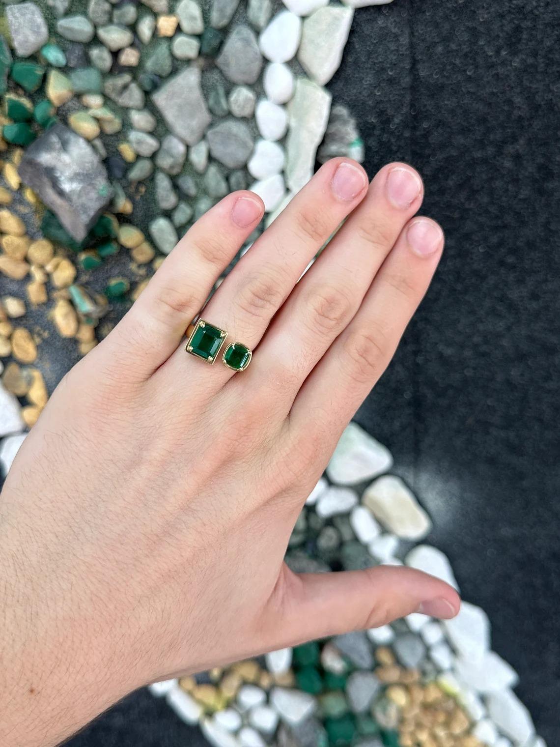 Women's 3.80tcw 14K Dark Forest Green Emerald Cut & Asscher Emerald Toi Et Moi Gold Ring For Sale