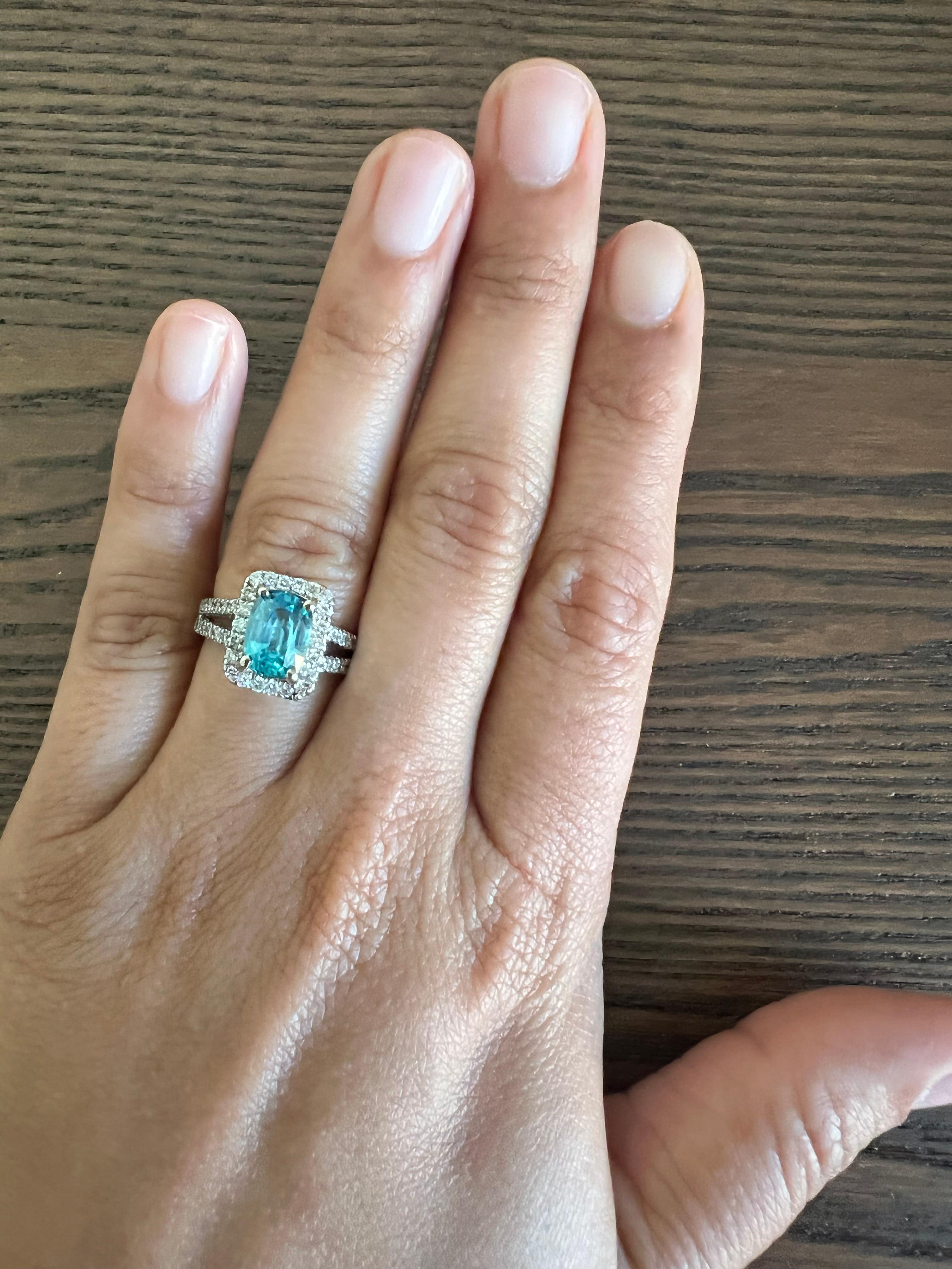 Oval Cut 3.81 Carat Blue Zircon Diamond White Gold Ring For Sale