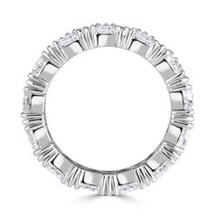 3.81 Carat Round Brilliant Band Brilliant White 18K Gold Effortless Elegance