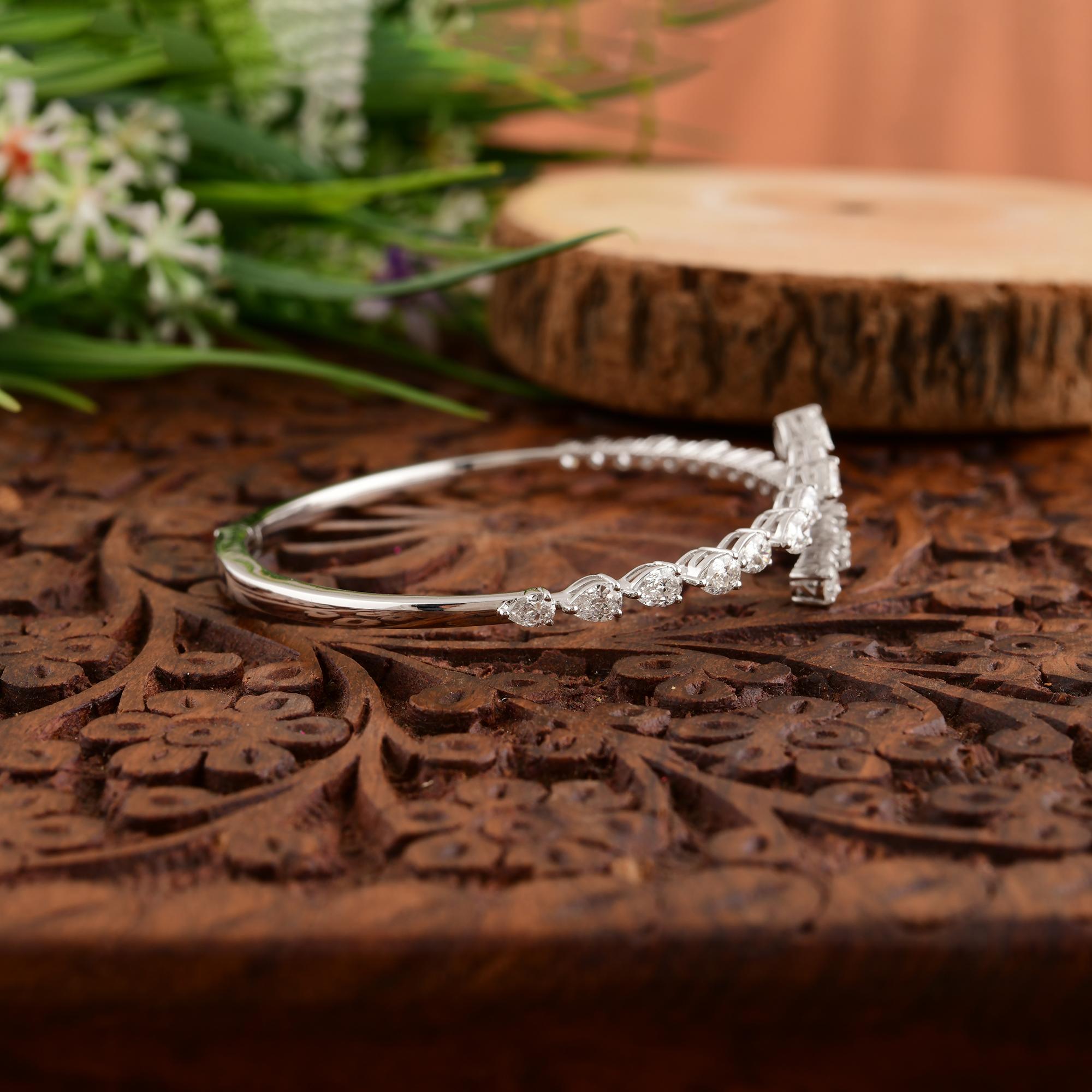 Taglio misto Bracciale con diamanti naturali da 3,81 carati con tagli misti in oro bianco 18 carati in vendita