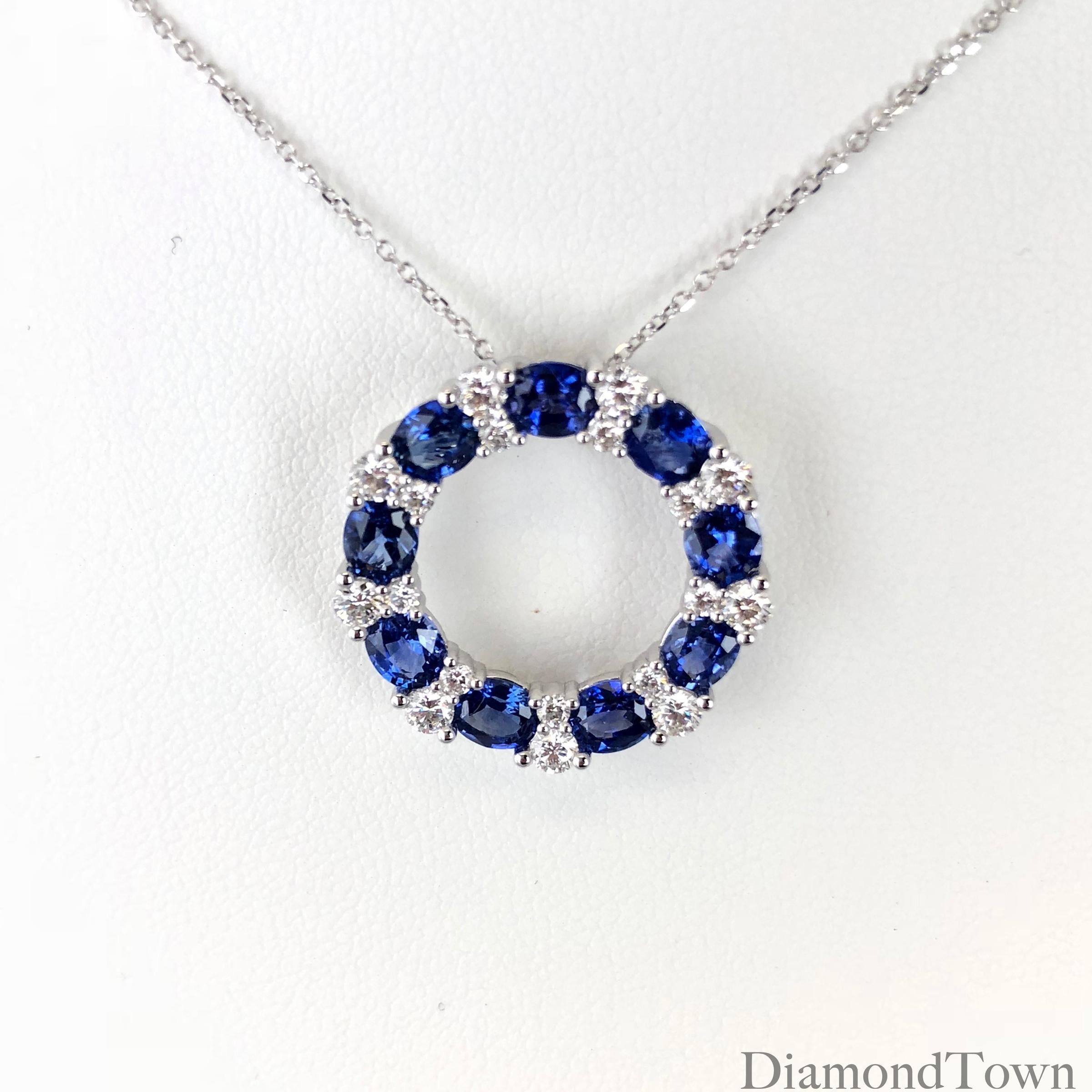 3.82 Carat Blue Sapphire and Diamond Pendant in 18 Karat White Gold (Rundschliff)