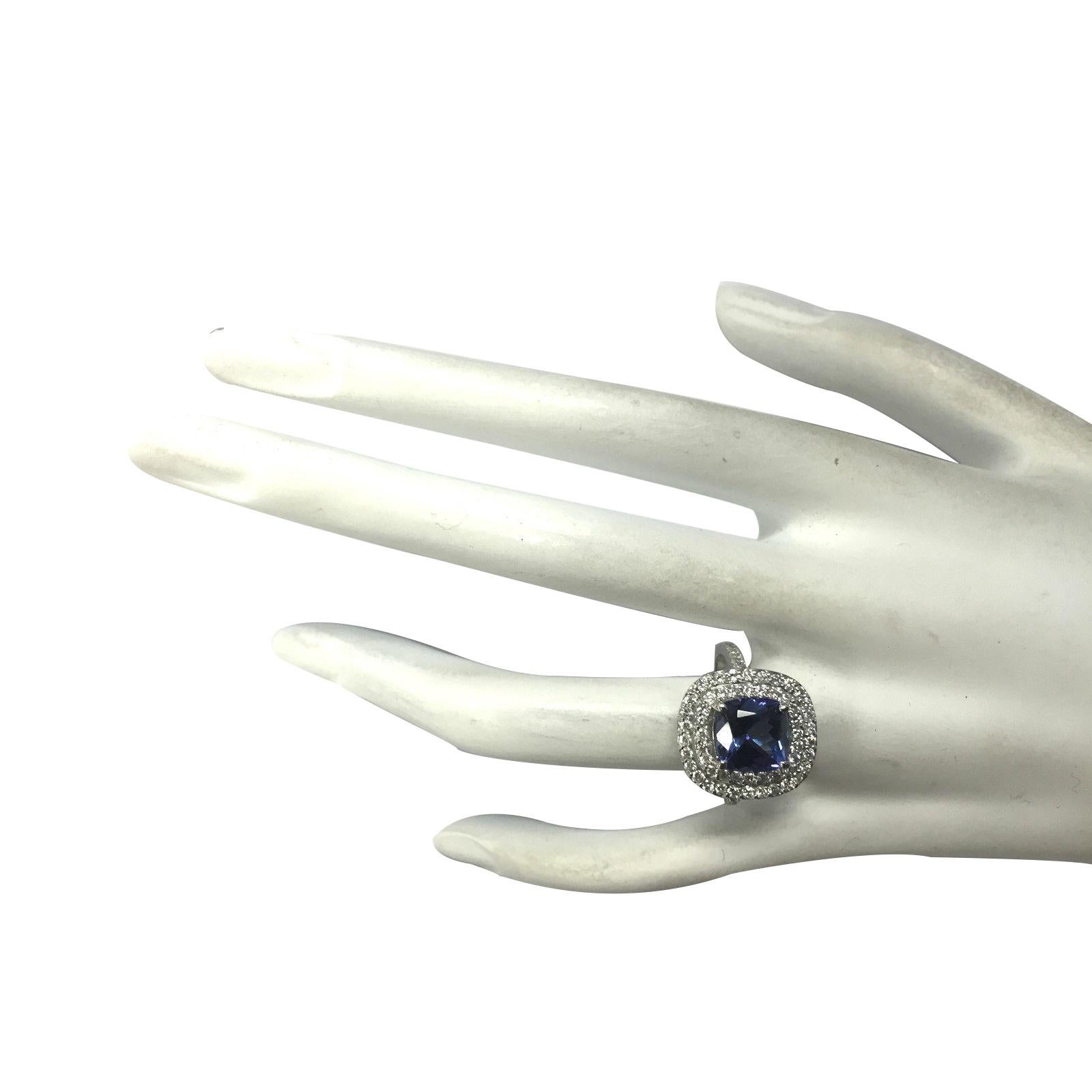 Tanzanite Diamond Ring In 14 Karat White Gold In New Condition For Sale In Manhattan Beach, CA