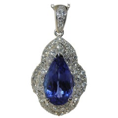 3.82 Carat Tanzanite with Diamonds Ladies Pendant Necklace, 14 Karat Gold