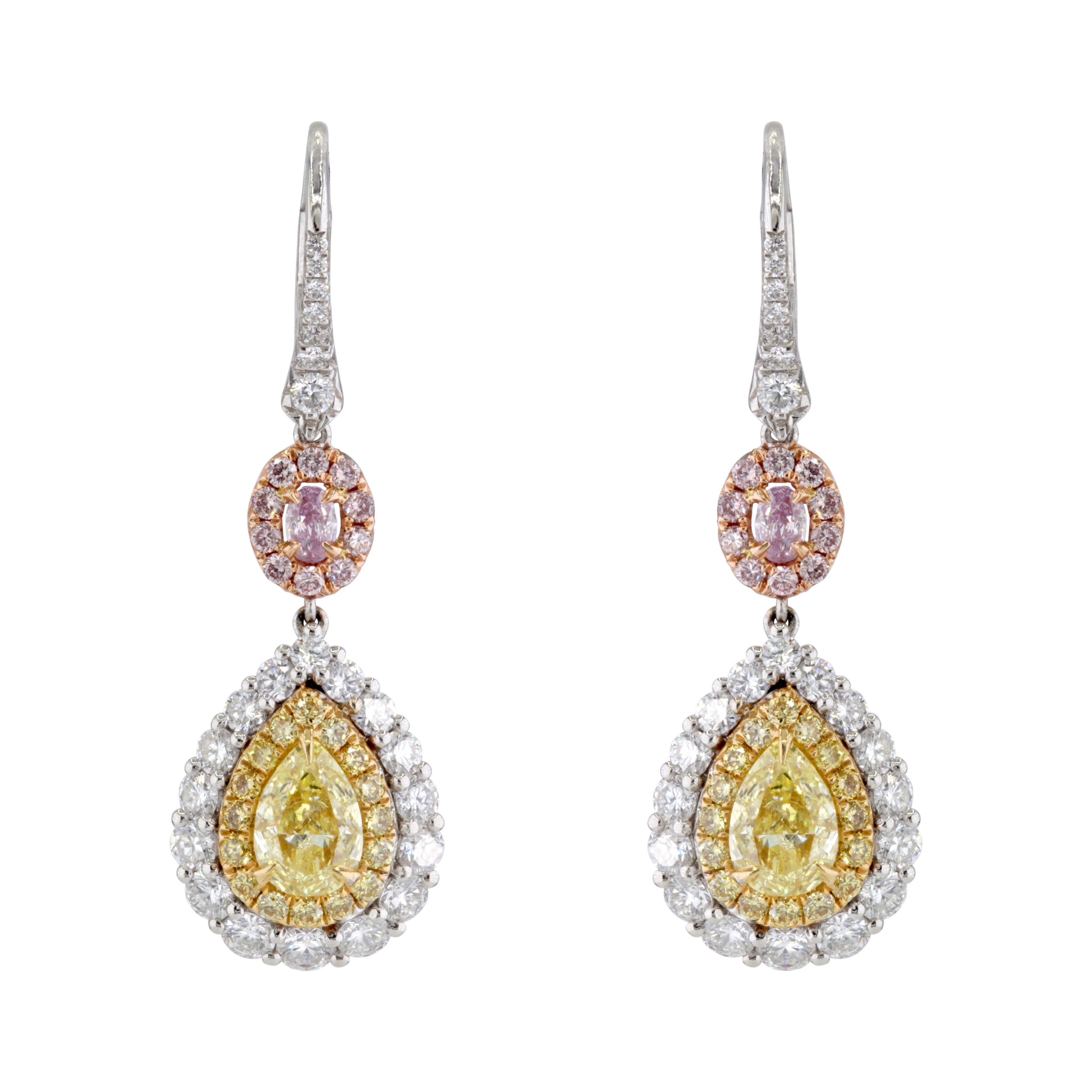 3.82 Ct T.W. GIA Certified Natural Fcy Yellow and Pink Diamond Earrings ref1072 For Sale 2