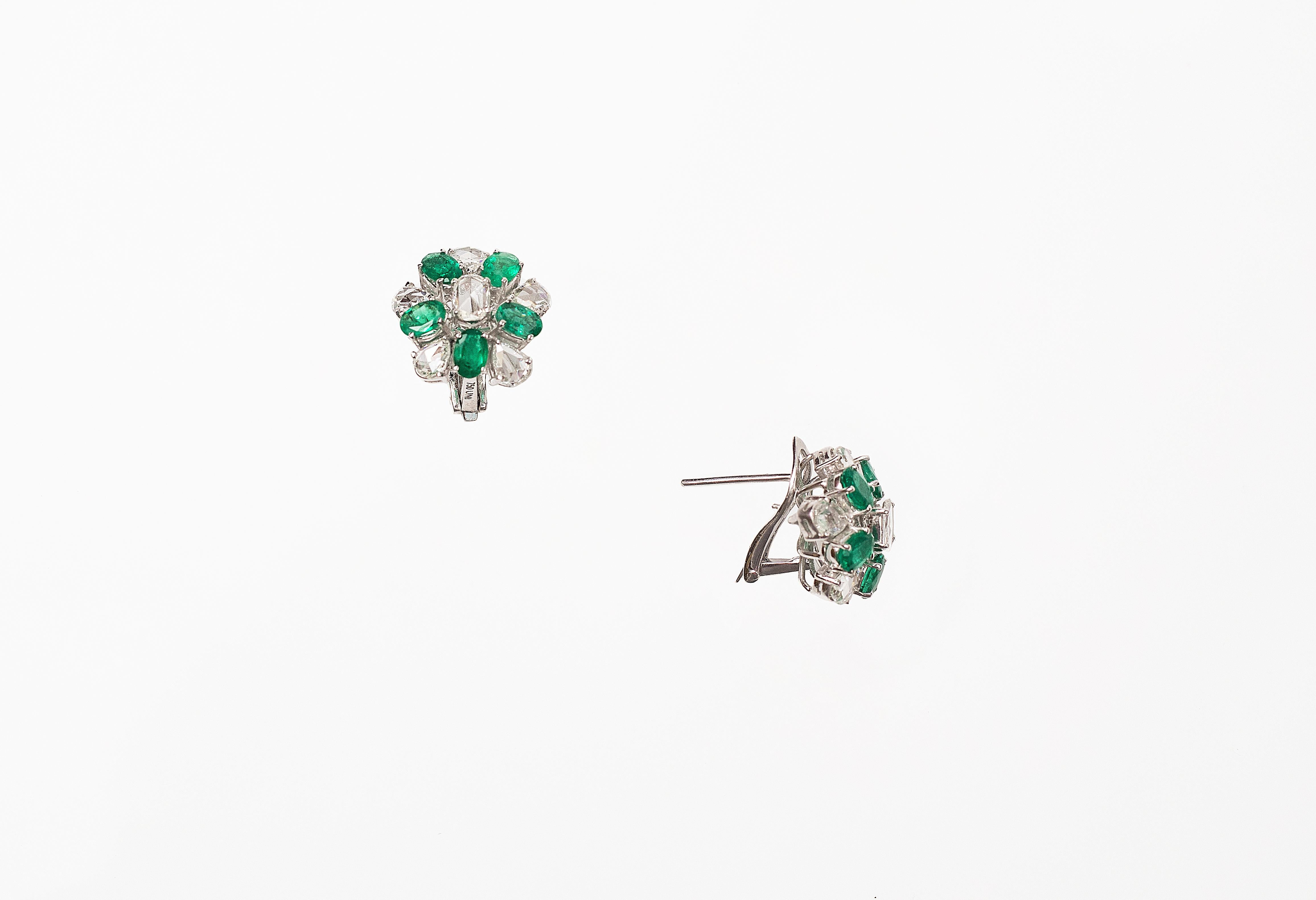 emerald earrings studs