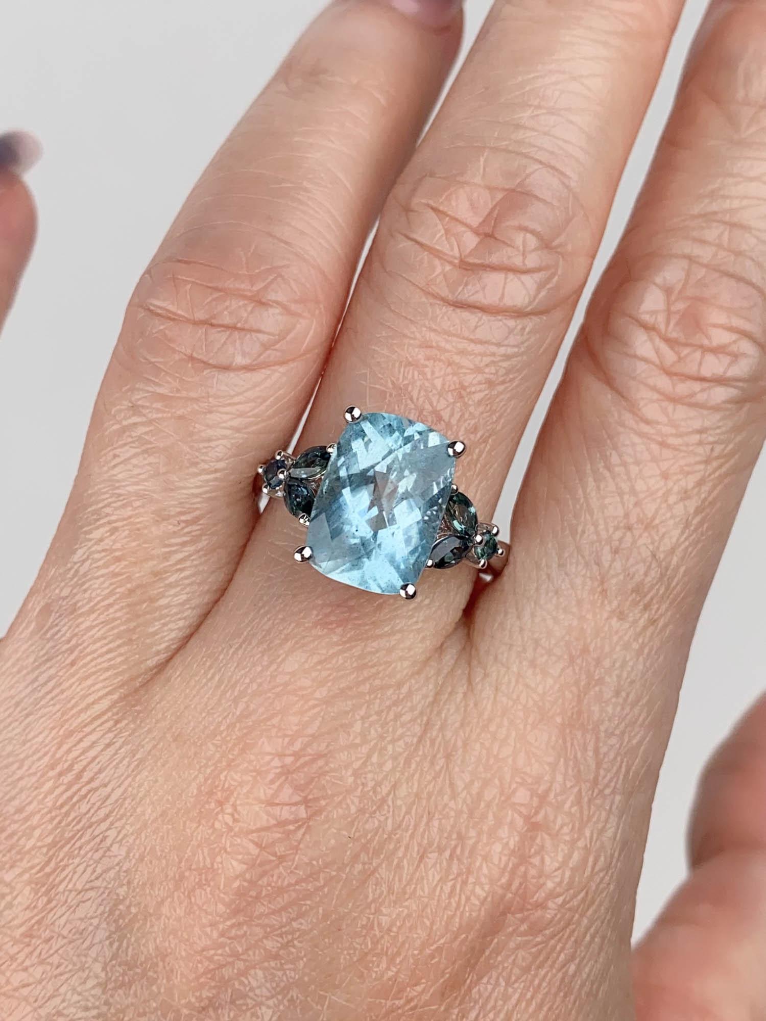 Women's or Men's 3.82ct Moss Aquamarine with Montana Sapphire Leafy Sides Right Hand Ring