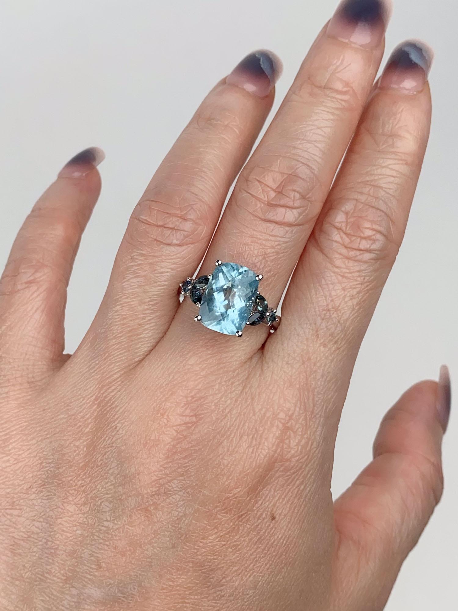 3.82ct Moss Aquamarine with Montana Sapphire Leafy Sides Right Hand Ring 1